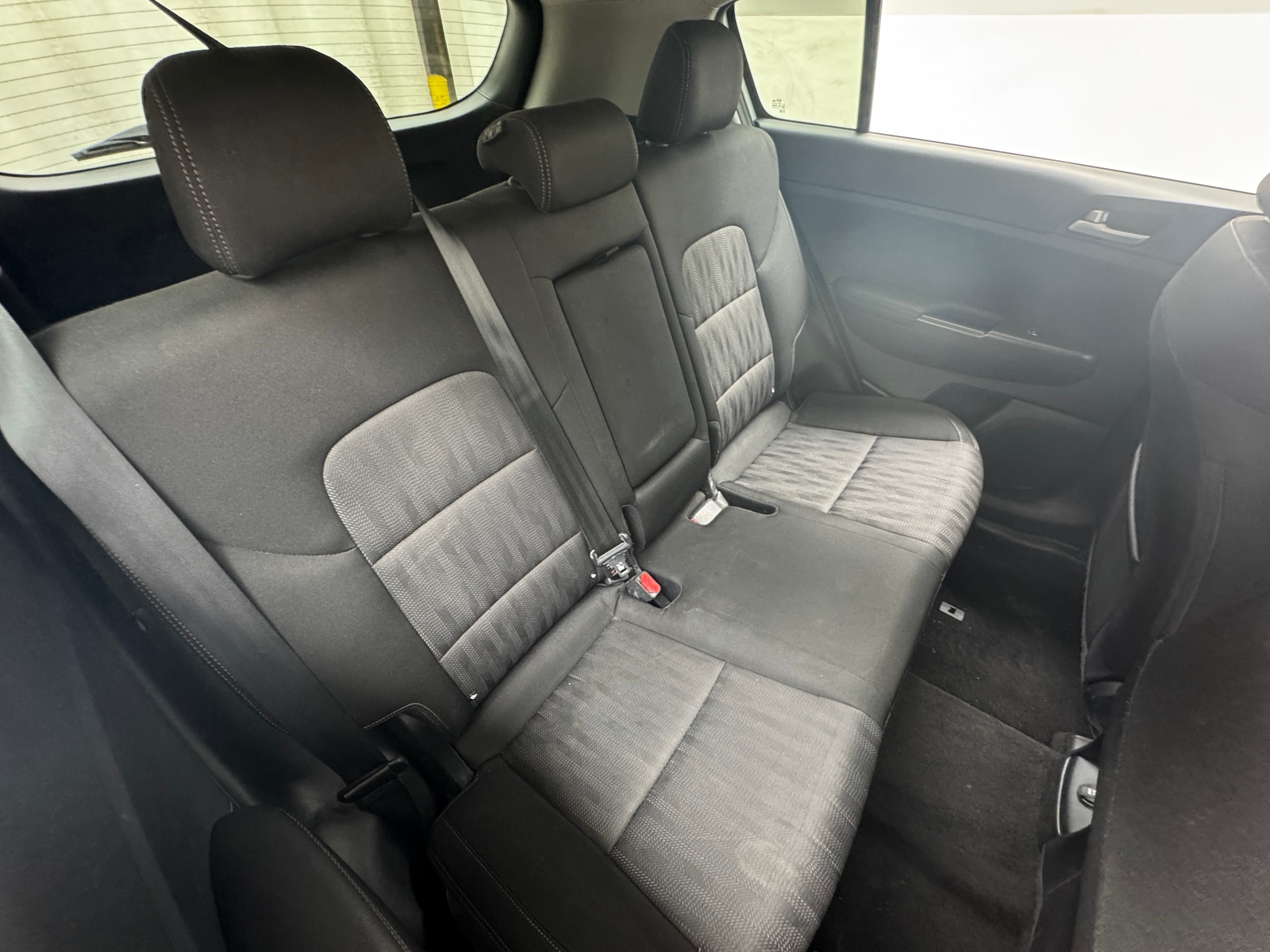 Thumbnail: 2022 Kia Sportage - 6