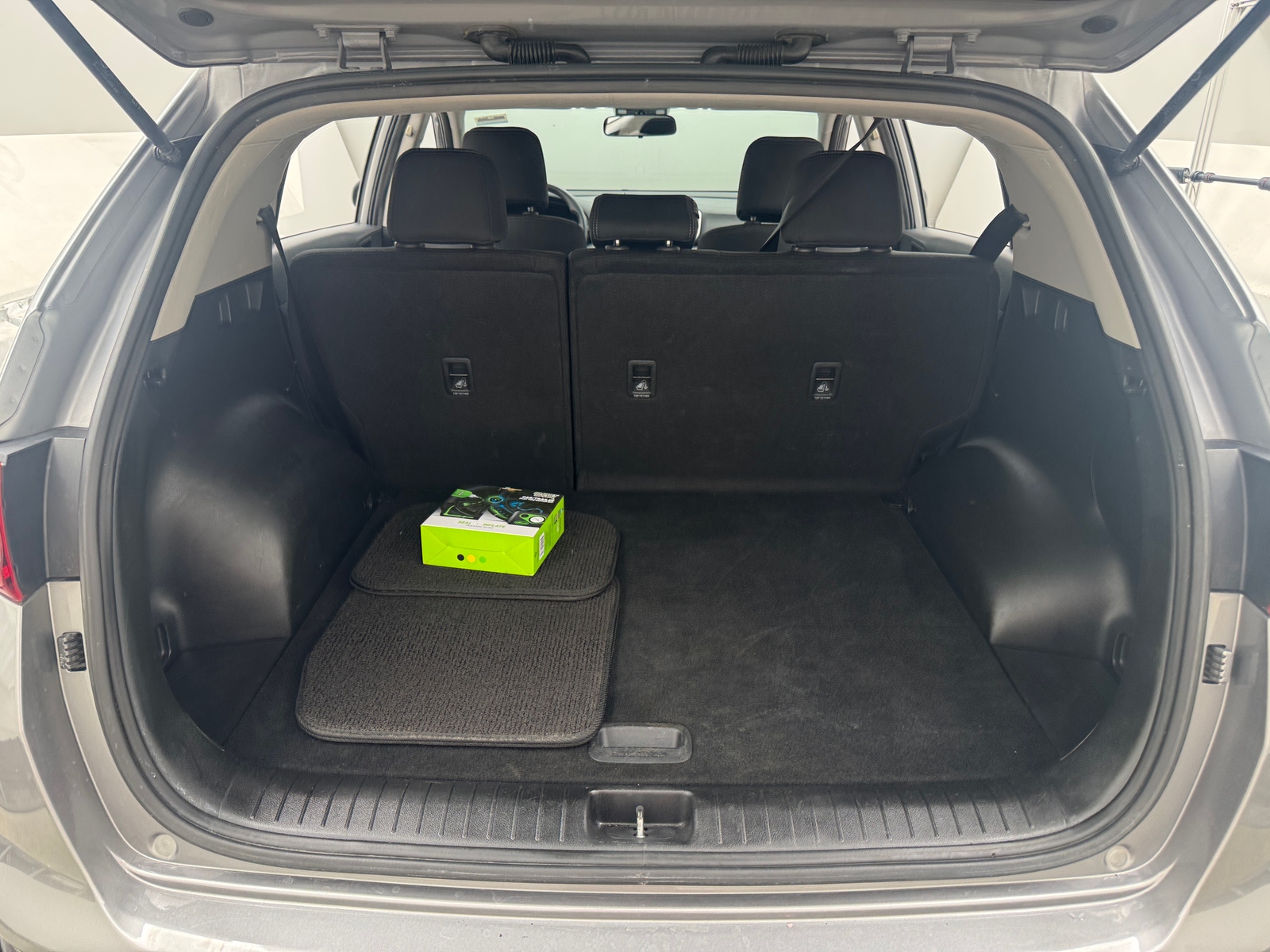 Thumbnail: 2022 Kia Sportage - 7