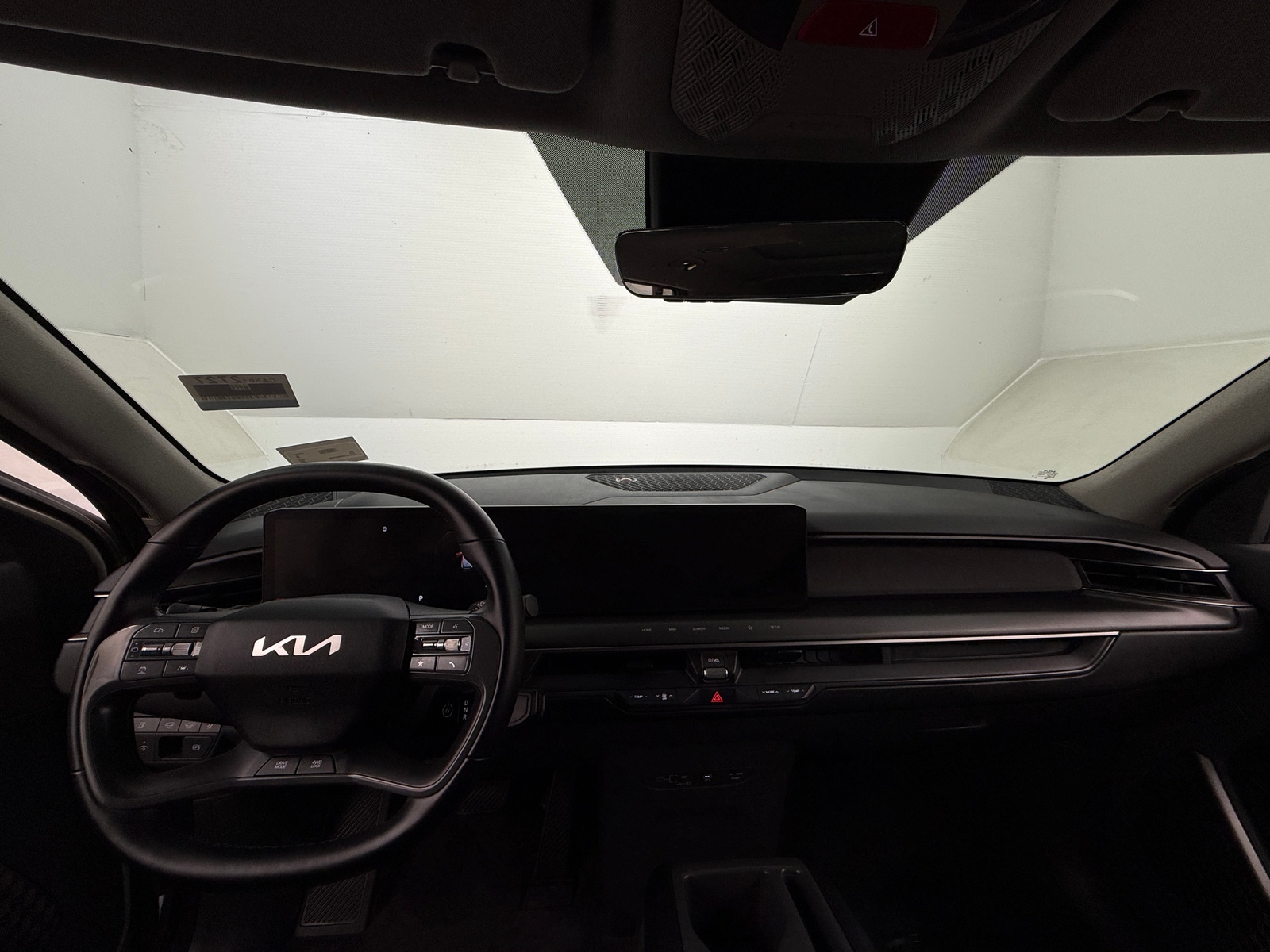 Thumbnail: 2024 Kia EV9 - 2