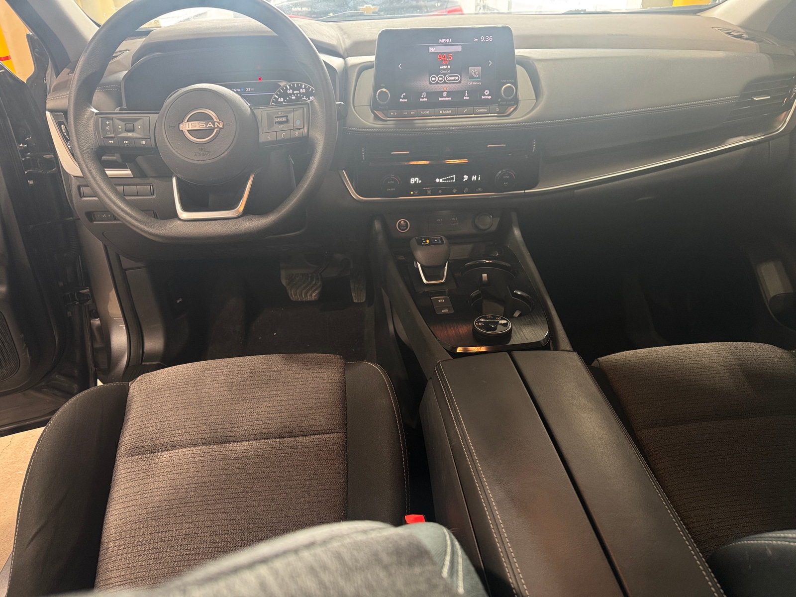 Thumbnail: 2022 Nissan Rogue - 3