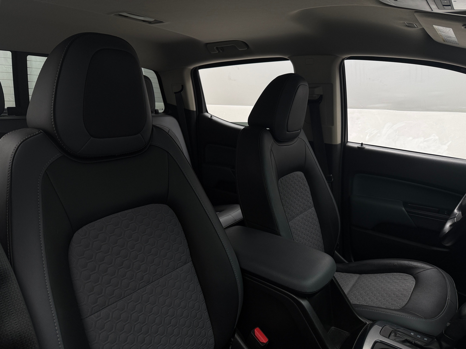 Thumbnail: 2016 Chevrolet Colorado - 2