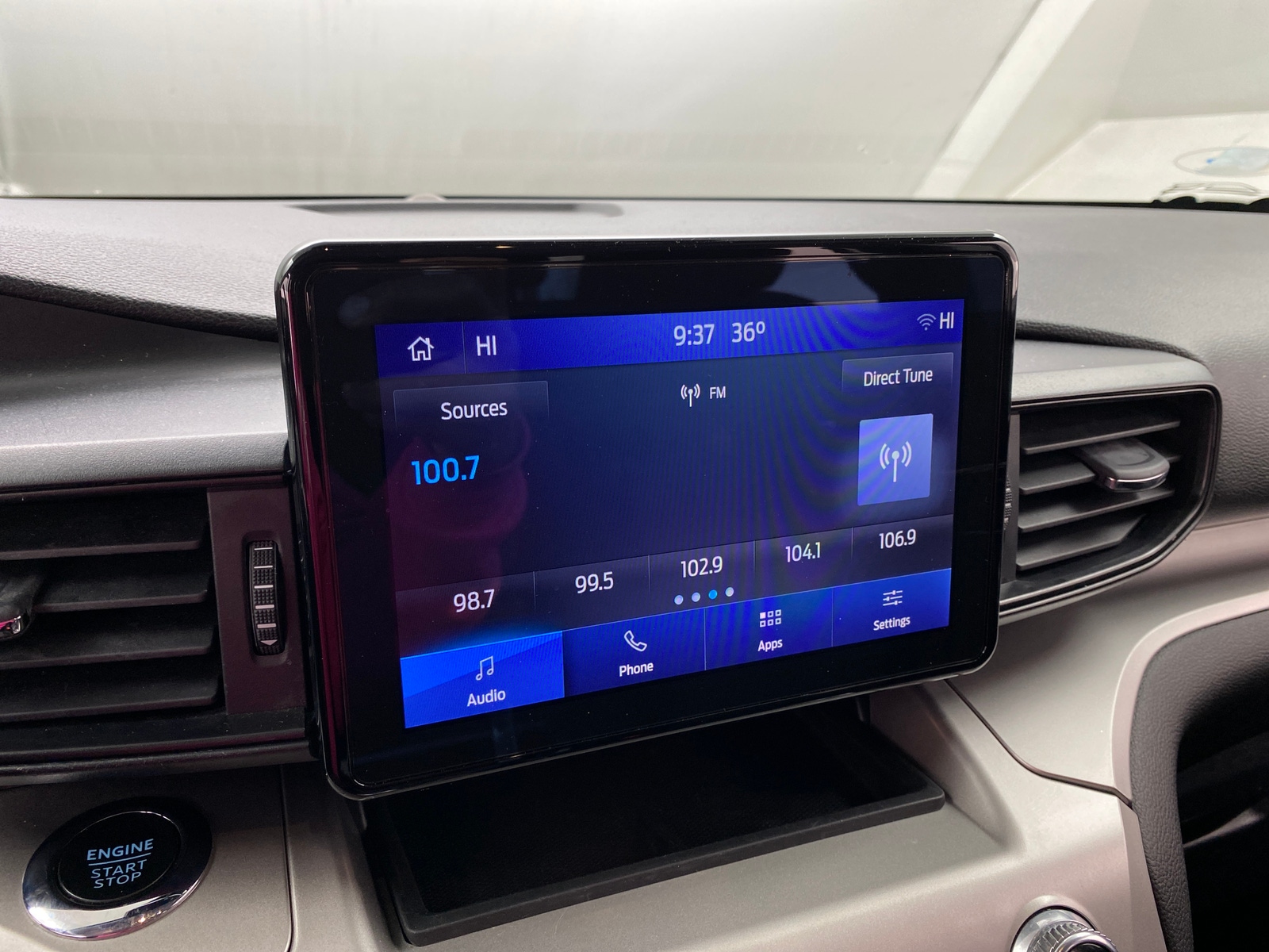 Thumbnail: 2022 Ford Explorer - 4