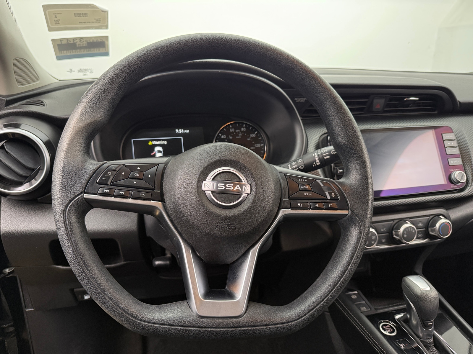 Thumbnail: 2023 Nissan Kicks - 5