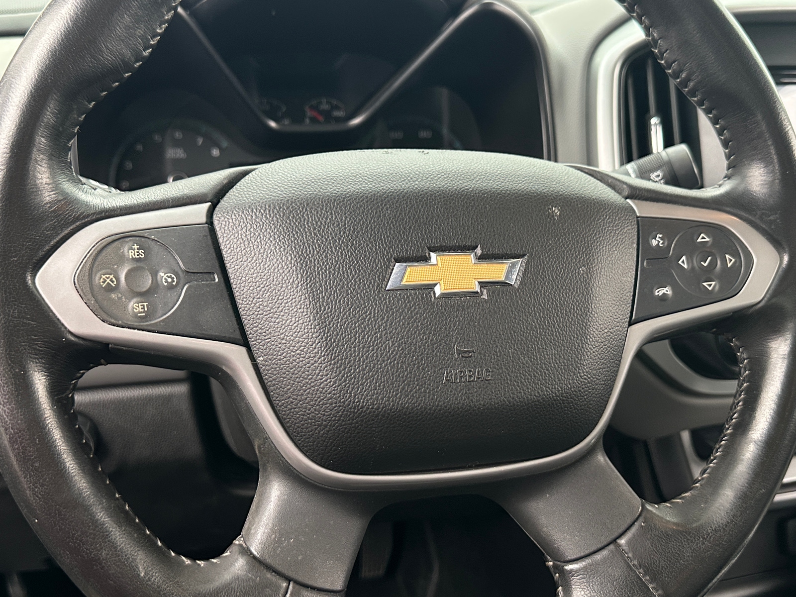 Thumbnail: 2016 Chevrolet Colorado - 5