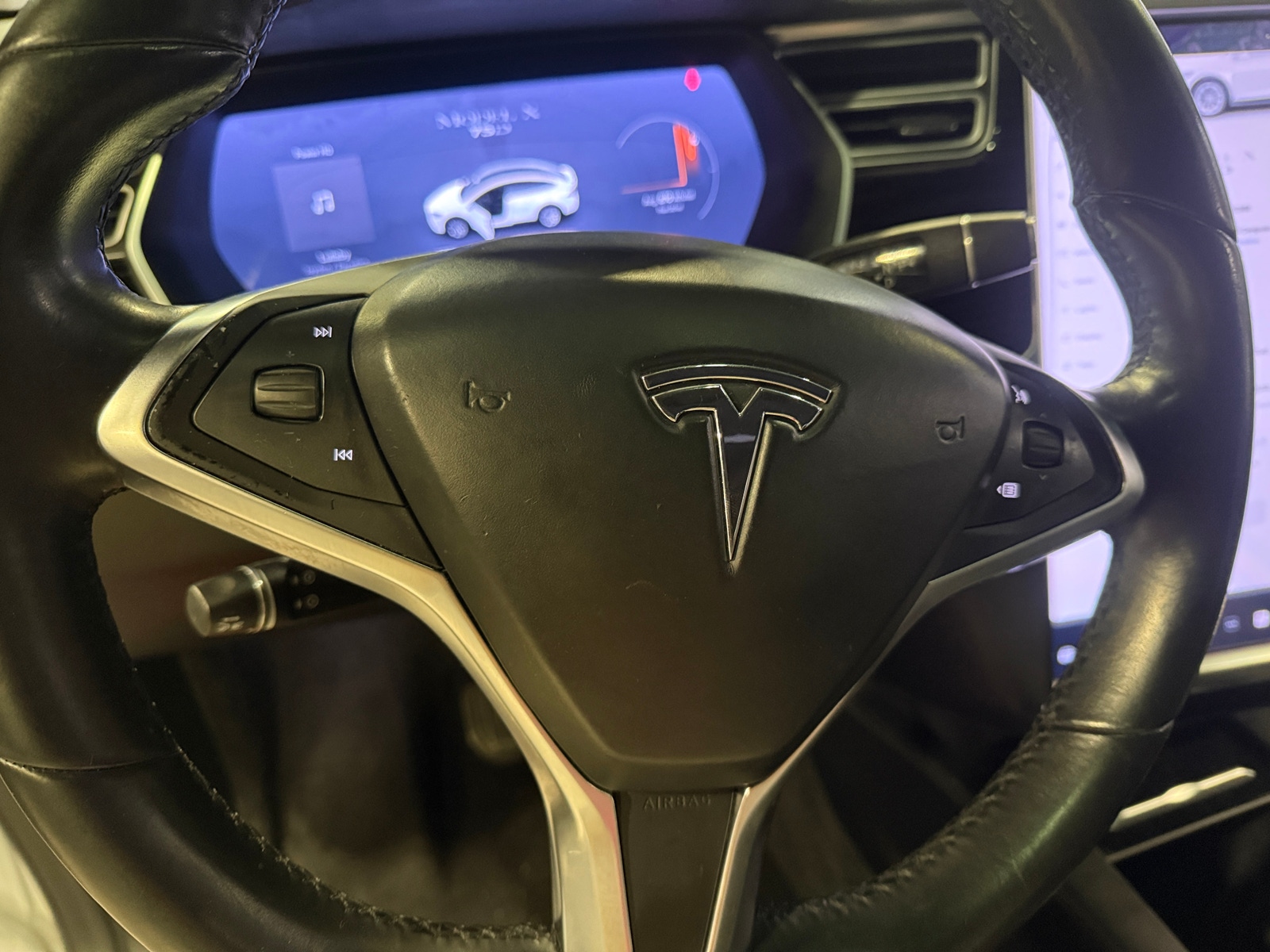 Thumbnail: 2016 Tesla Model X - 4