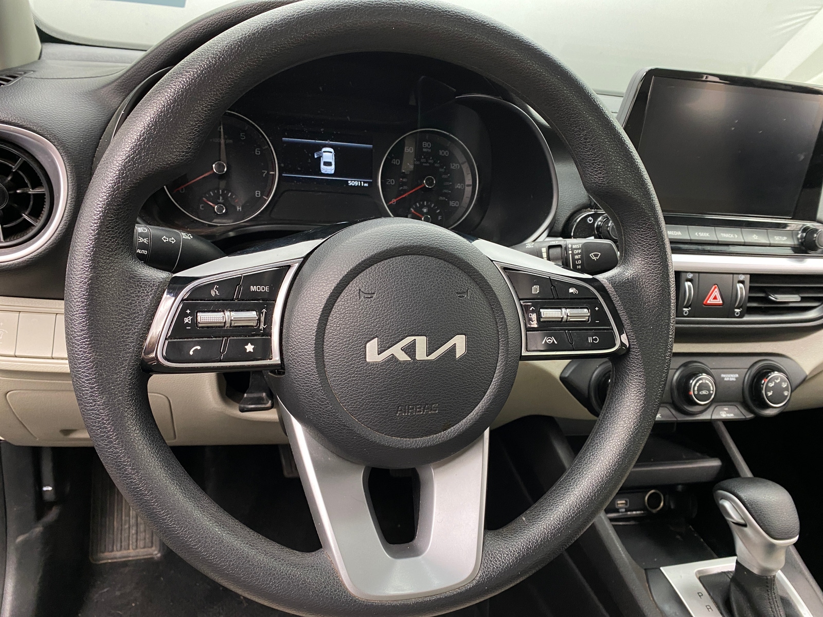 Thumbnail: 2023 Kia Forte - 5