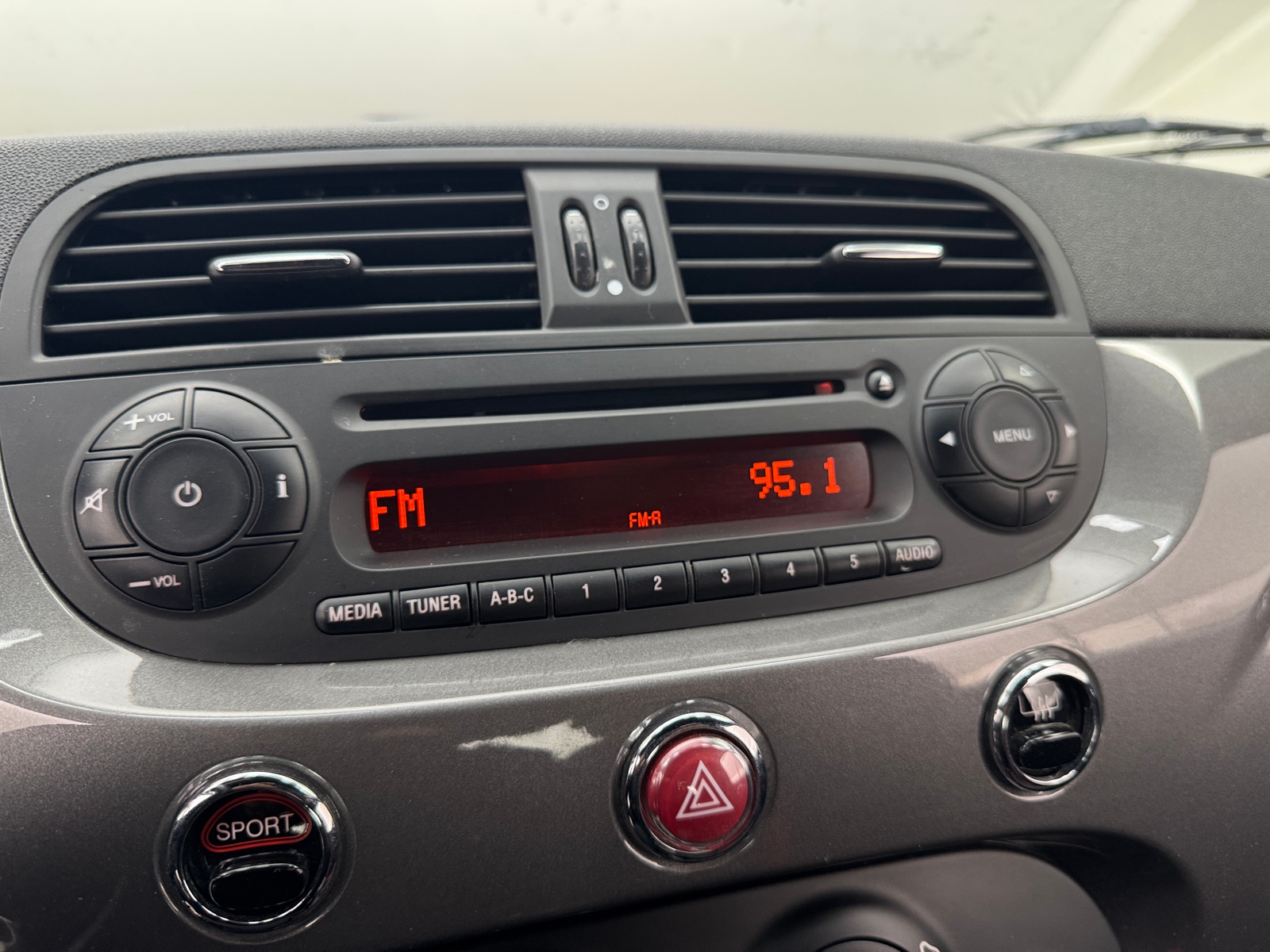 Thumbnail: 2013 Fiat 500 - 4