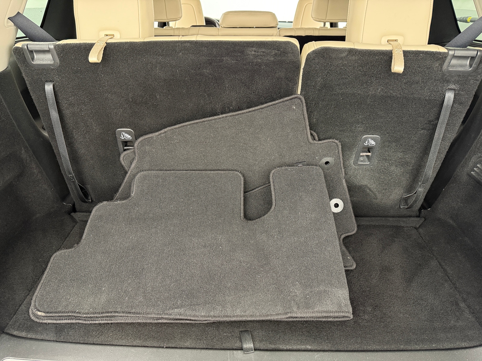 Thumbnail: 2023 INFINITI QX60 - 6