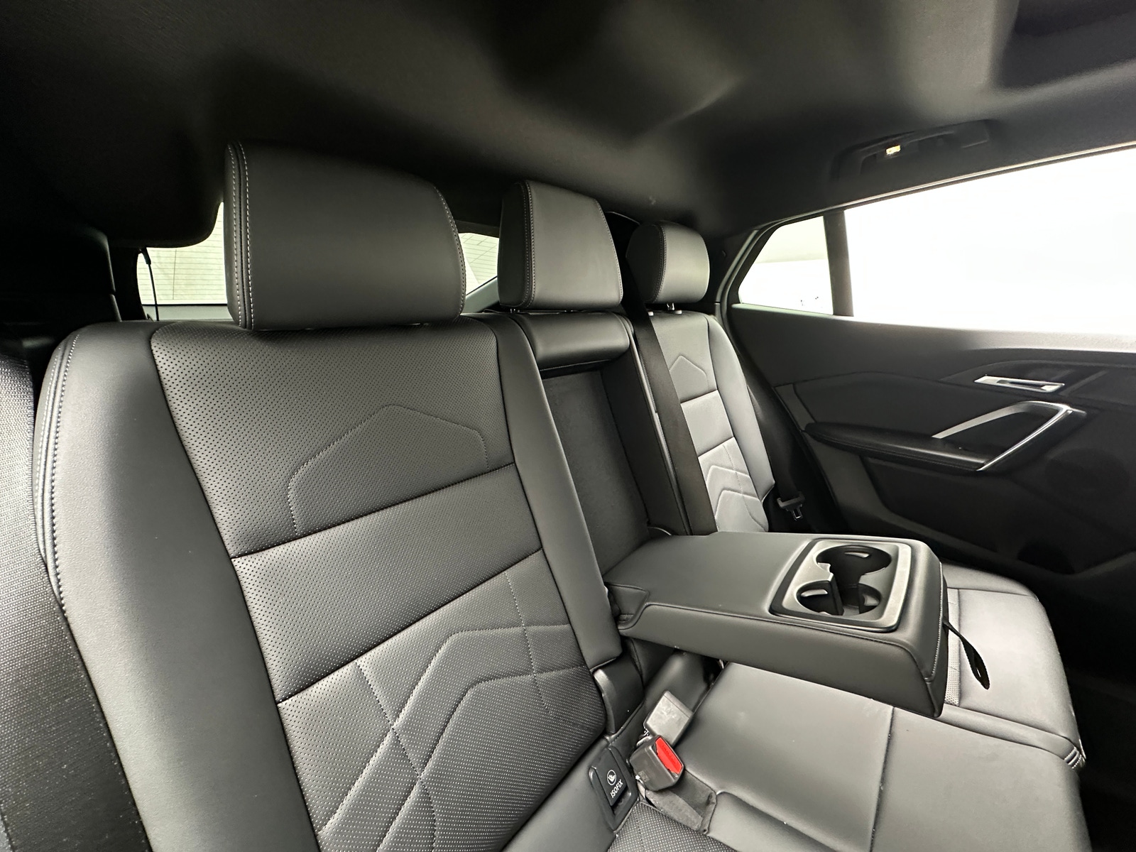 Thumbnail: 2025 BMW X2 - 5