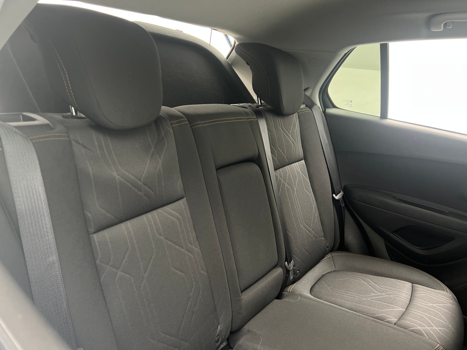 Thumbnail: 2017 Chevrolet Trax - 6