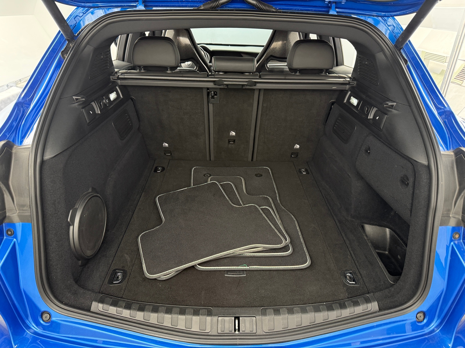 Thumbnail: 2019 Alfa Romeo Stelvio - 6