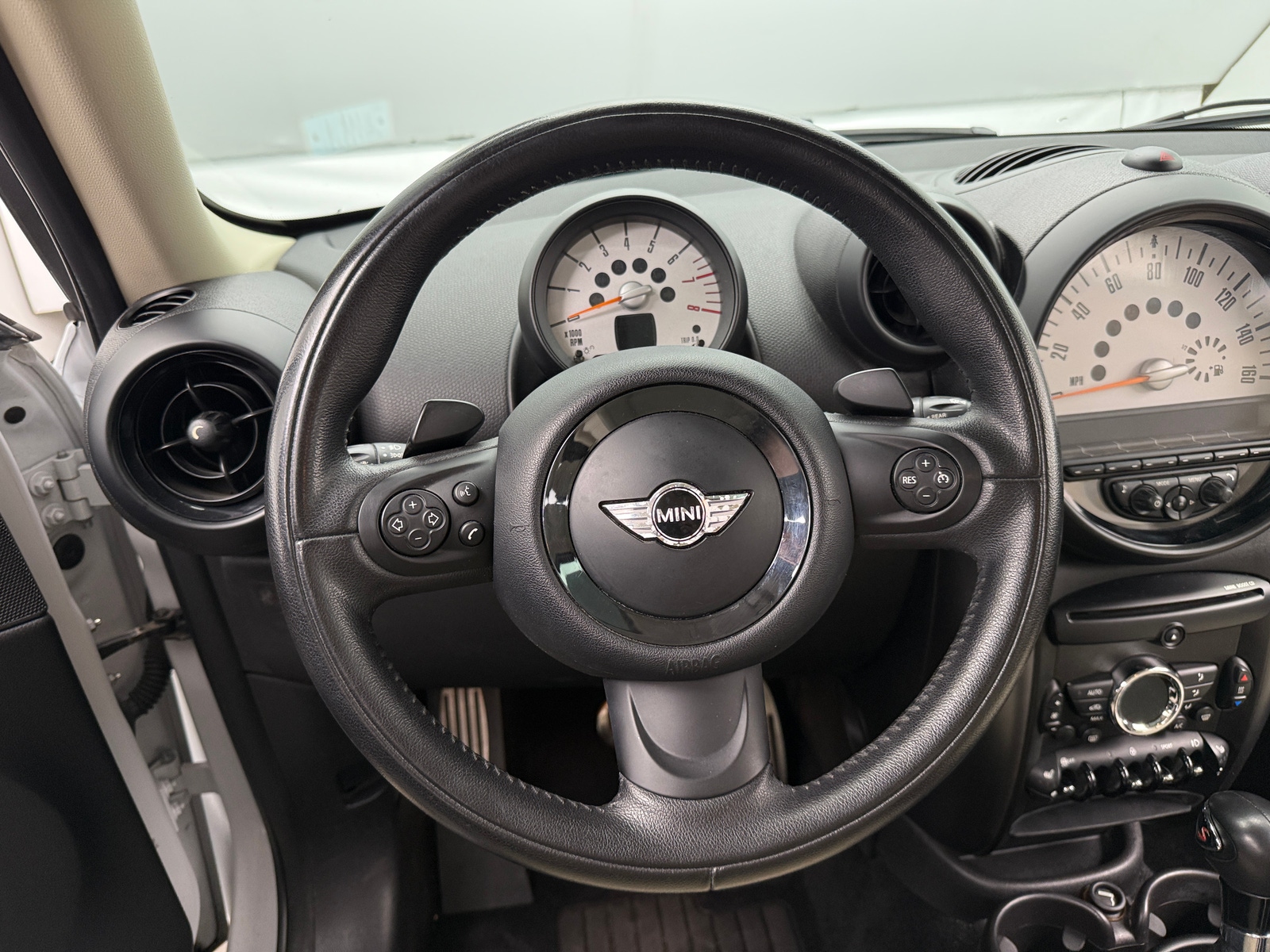 Thumbnail: 2014 MINI Cooper Countryman - 4