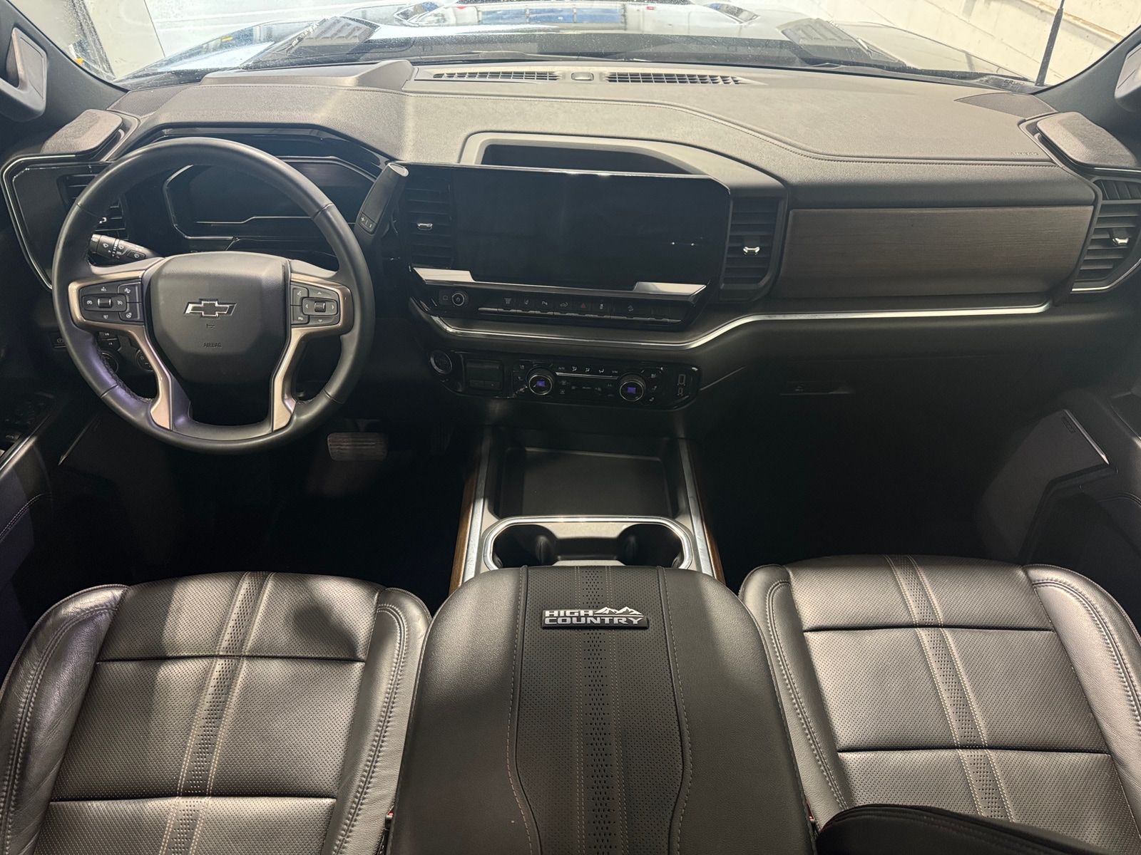 Thumbnail: 2024 Chevrolet Silverado 2500 - 2