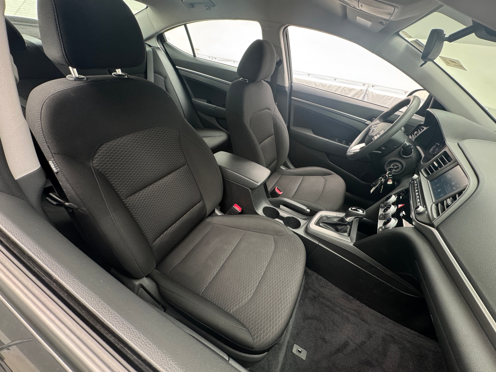 Thumbnail: 2019 Hyundai Elantra - 2