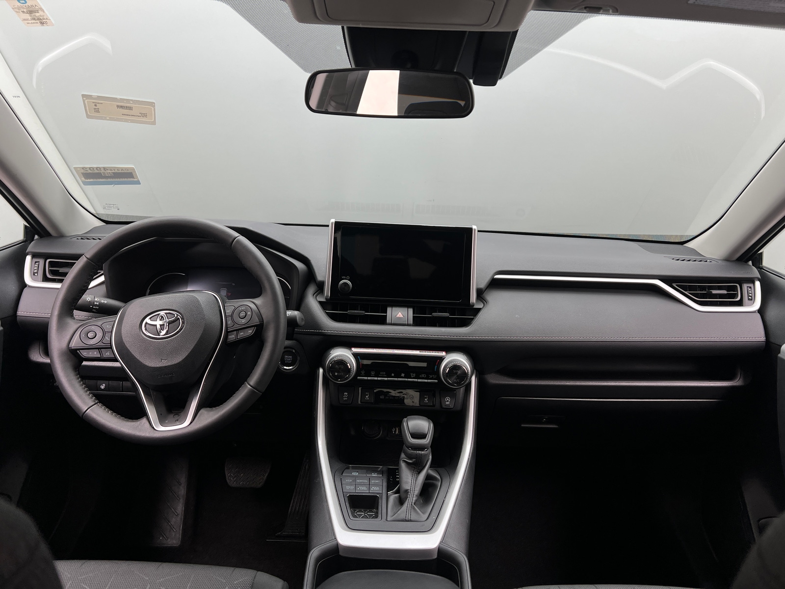 Thumbnail: 2024 Toyota RAV4 - 3