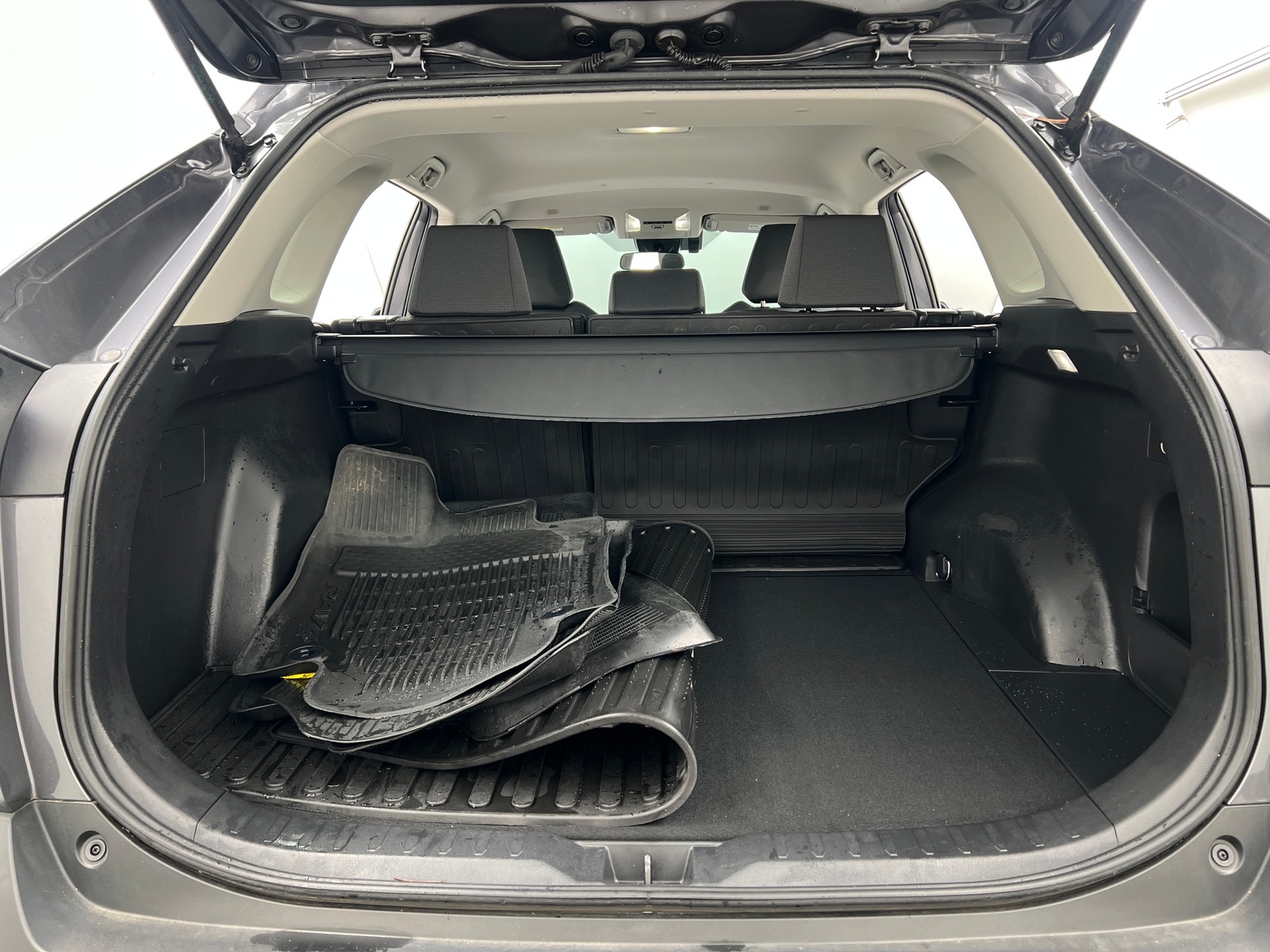 Thumbnail: 2024 Toyota RAV4 - 7