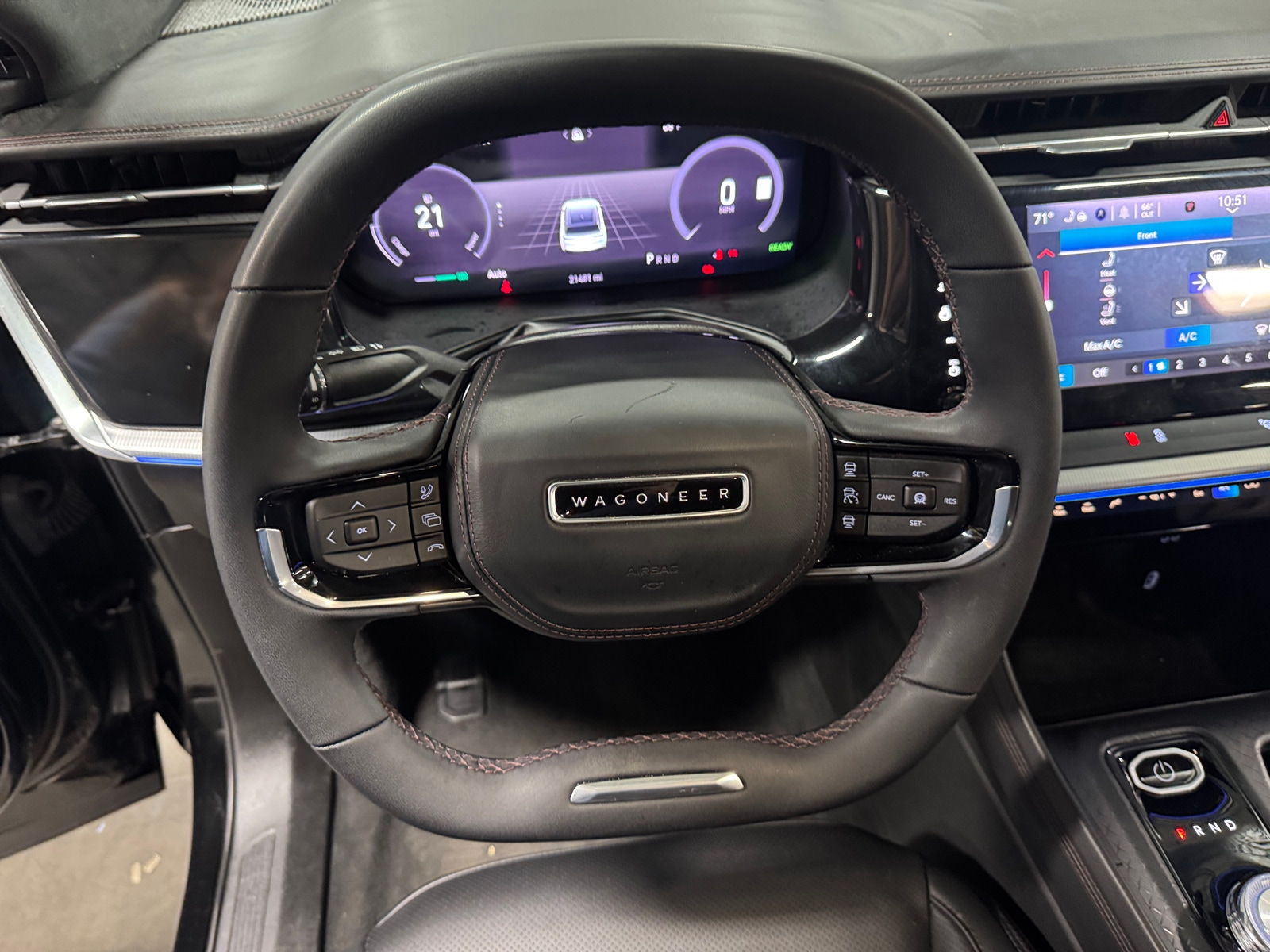 Thumbnail: 2024 Jeep Wagoneer S - 4