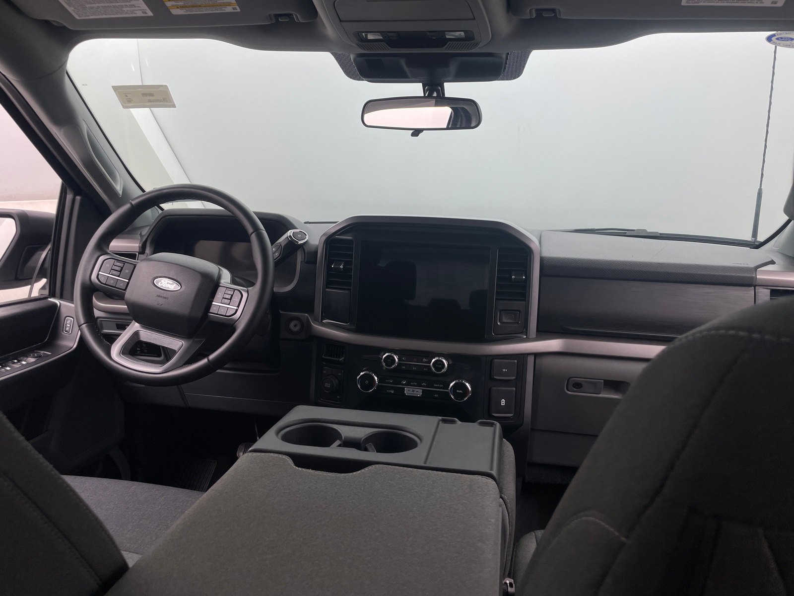 Thumbnail: 2025 Ford Econoline - 3