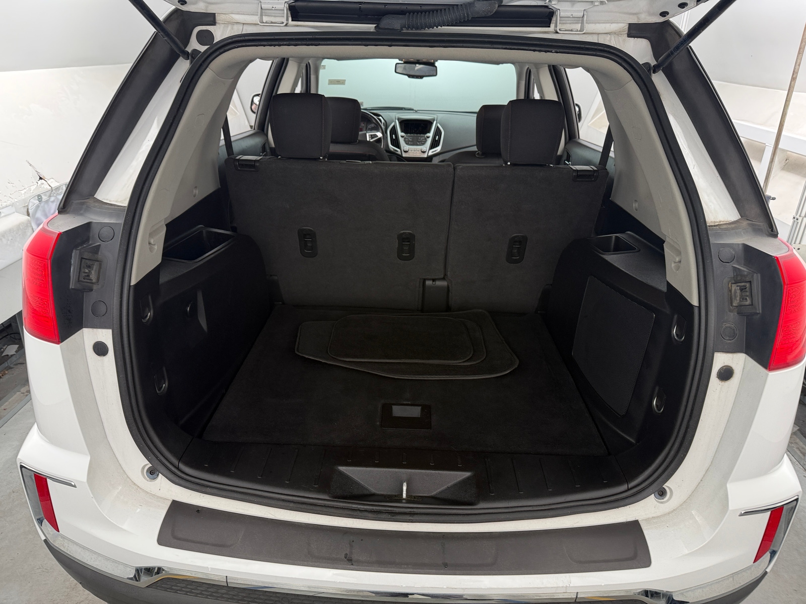 Thumbnail: 2017 GMC Terrain - 7