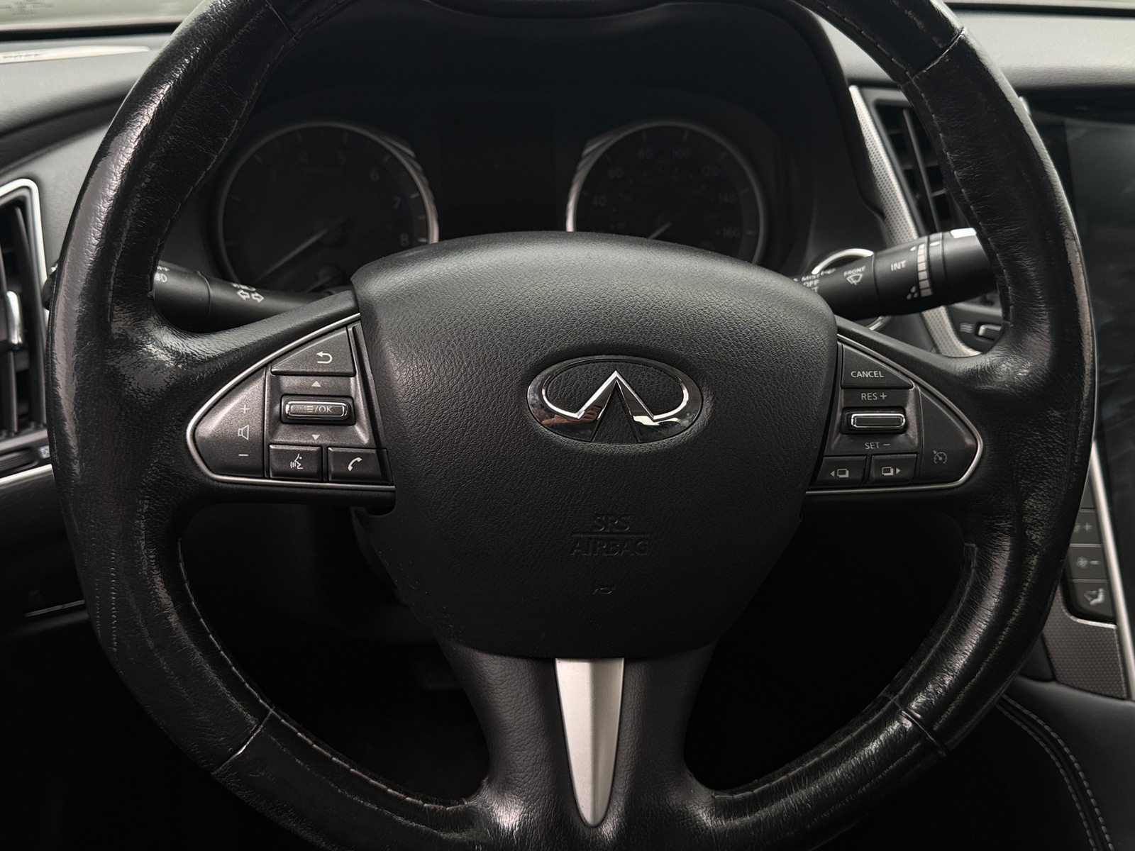 Thumbnail: 2015 INFINITI Q50 - 4