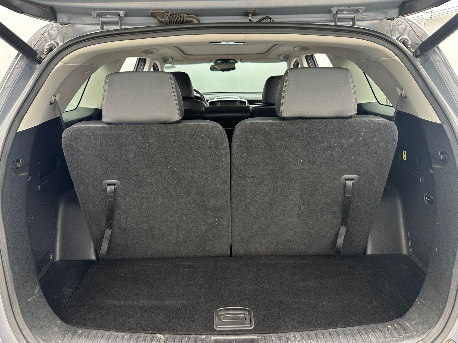 Thumbnail: 2020 Kia Sorento - 6