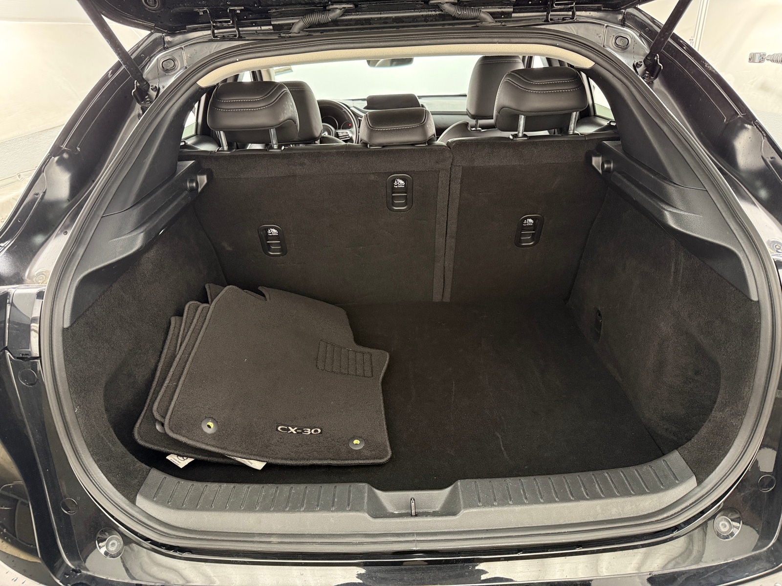 Thumbnail: 2025 Mazda CX-30 - 6