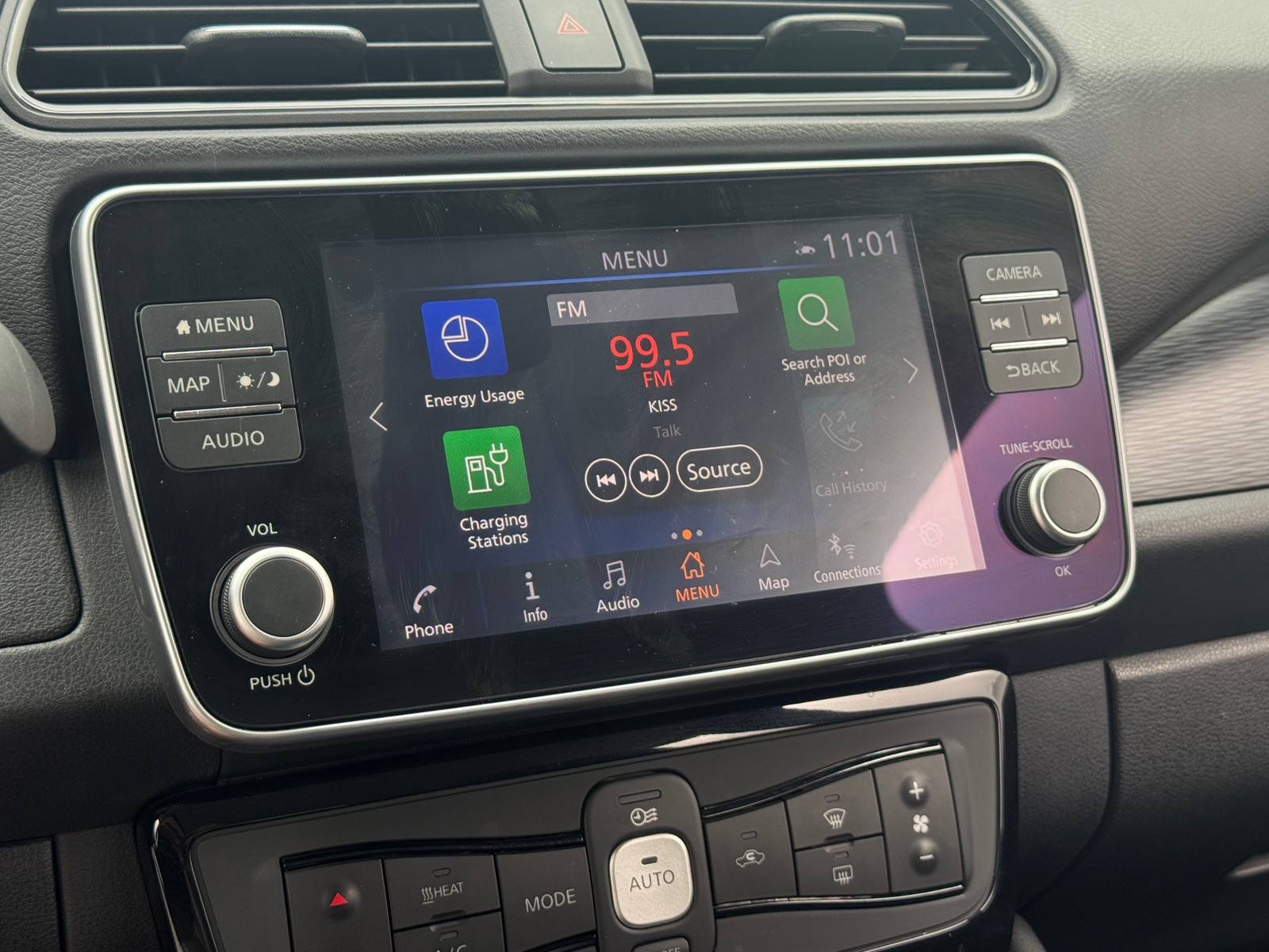 Thumbnail: 2022 Nissan Leaf - 4