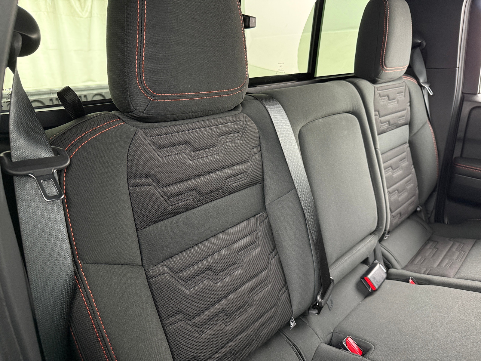 Thumbnail: 2025 Nissan Frontier - 6