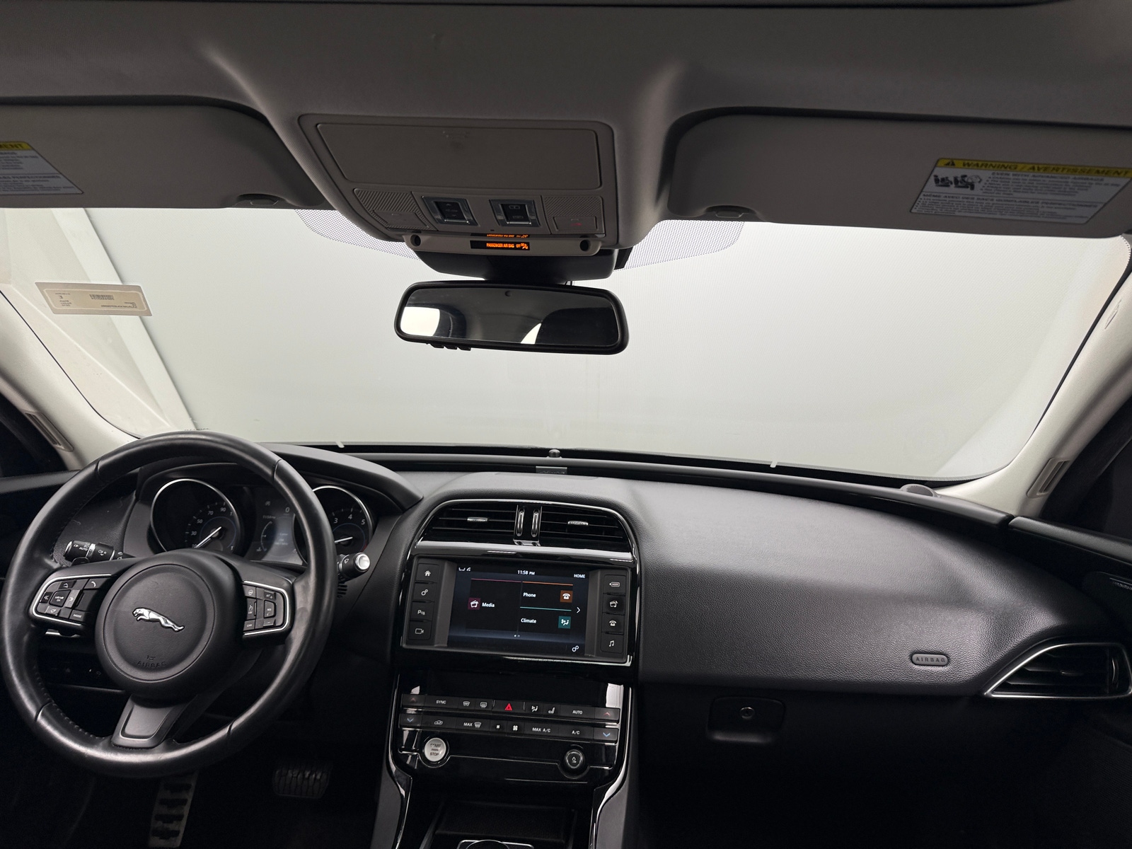 Thumbnail: 2018 Jaguar XE - 2