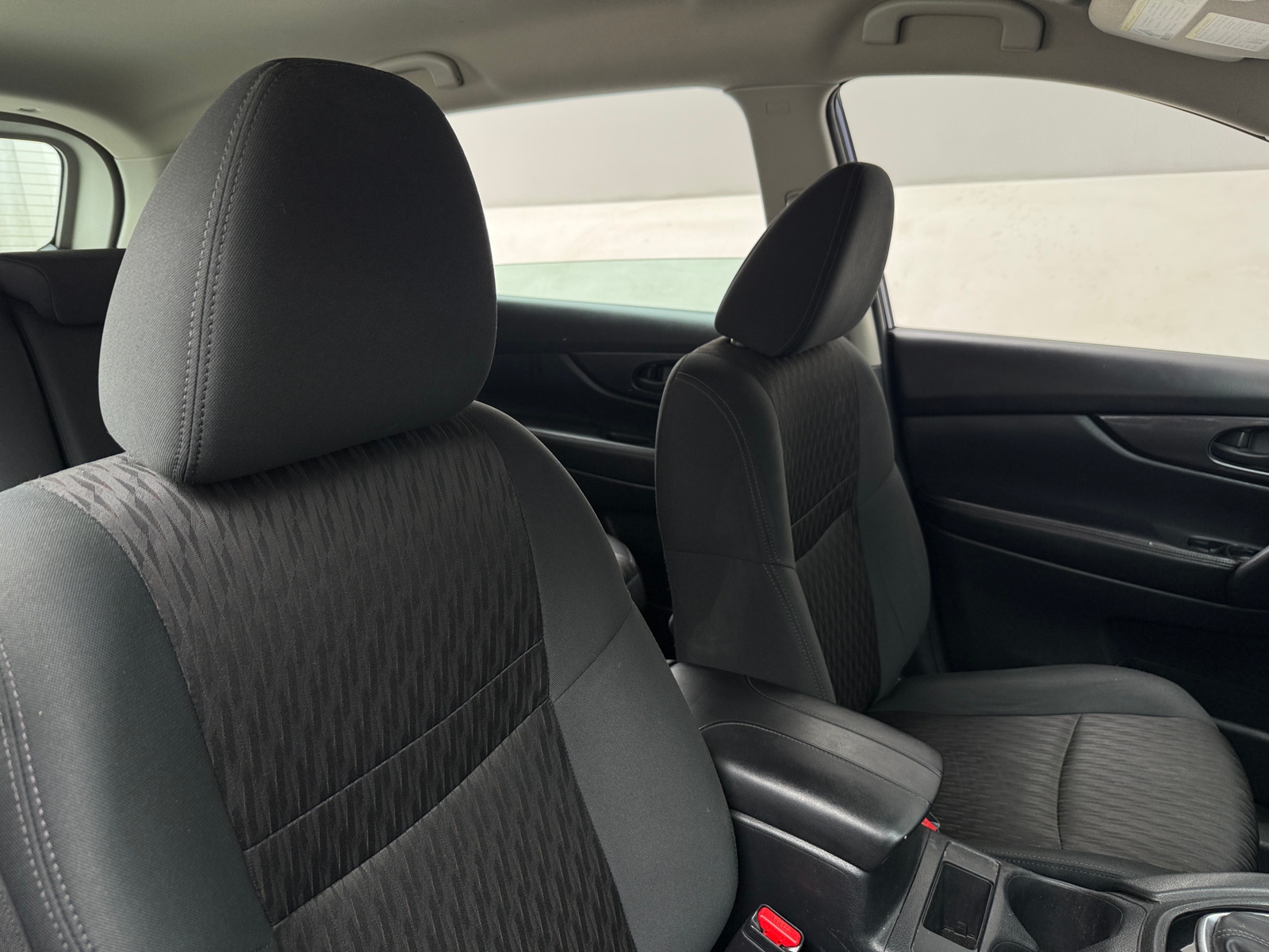 Thumbnail: 2020 Nissan Rogue - 2