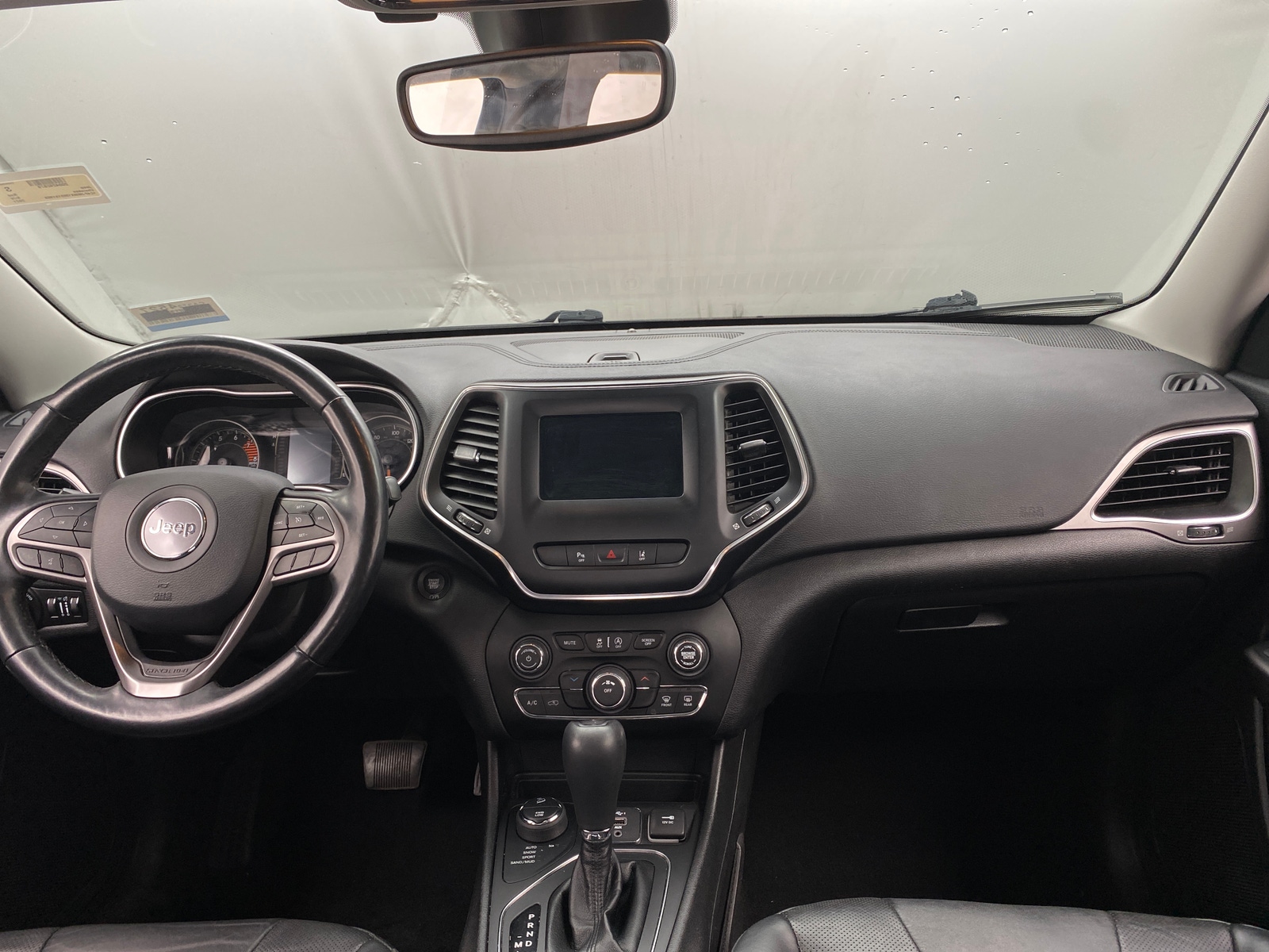 Thumbnail: 2021 Jeep Cherokee - 2