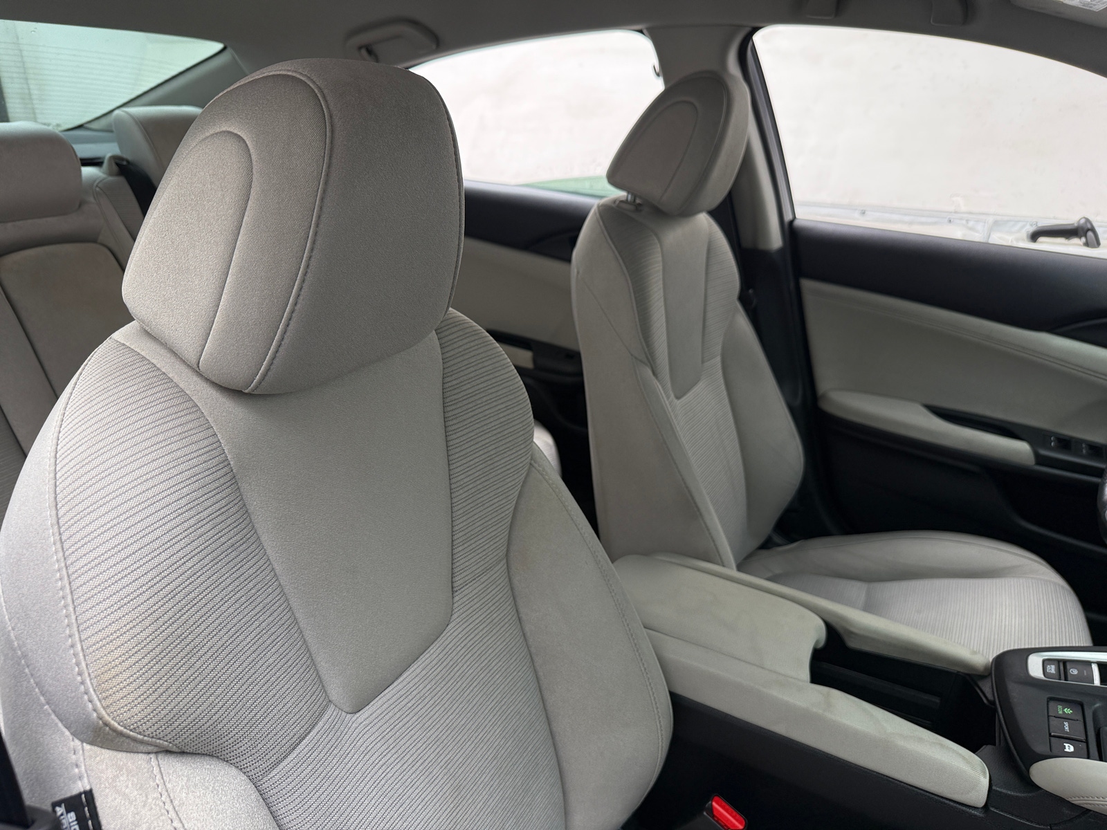 Thumbnail: 2020 Honda Insight - 2