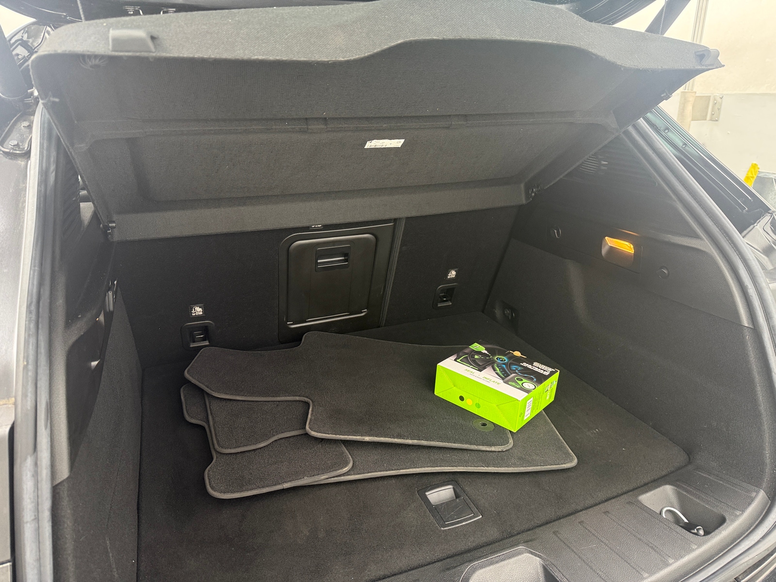 Thumbnail: 2024 Alfa Romeo Tonale - 7