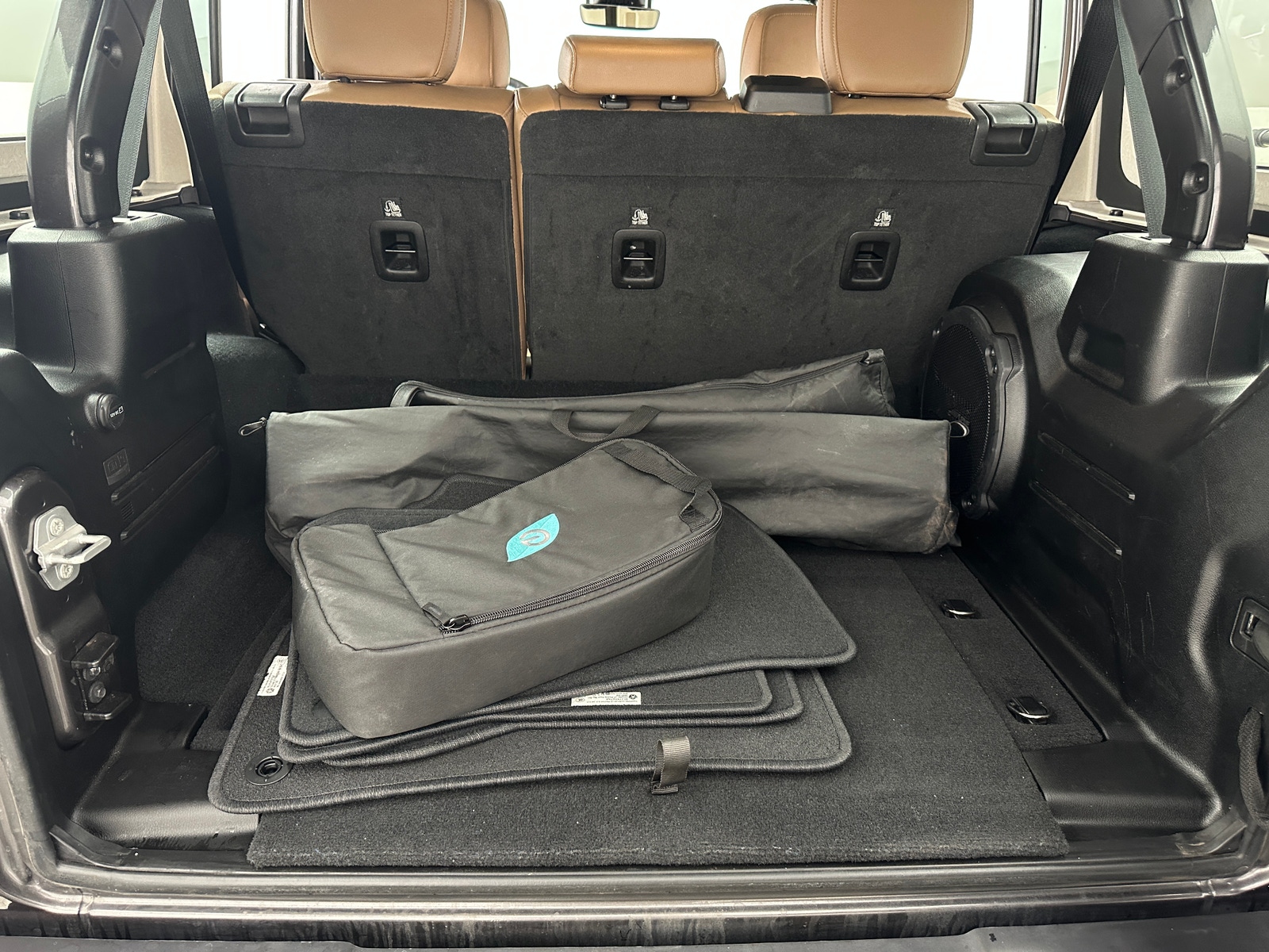 Thumbnail: 2022 Jeep Wrangler - 6