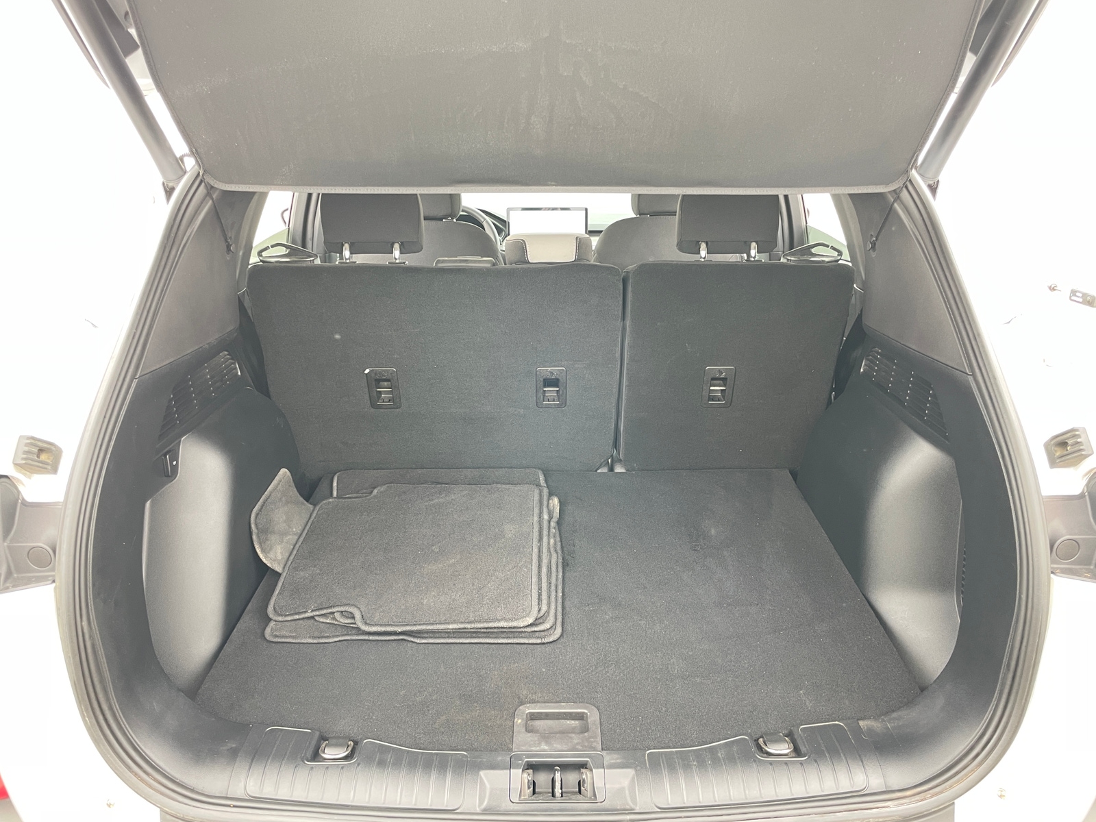 Thumbnail: 2023 Ford Escape - 7