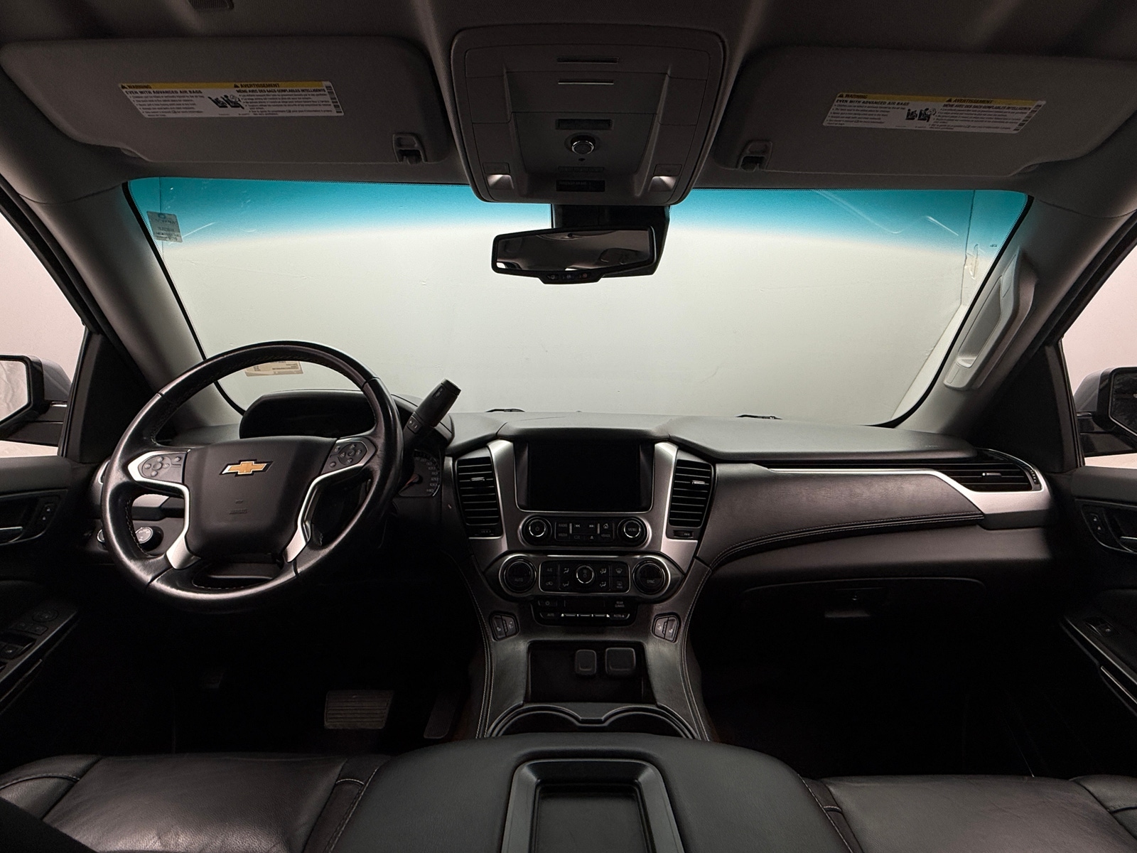 Thumbnail: 2019 Chevrolet Tahoe - 3