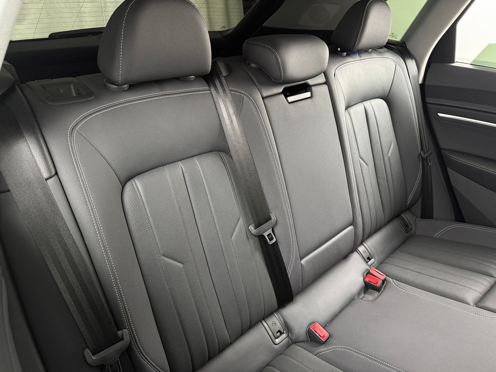 Thumbnail: 2021 Audi e-tron - 5