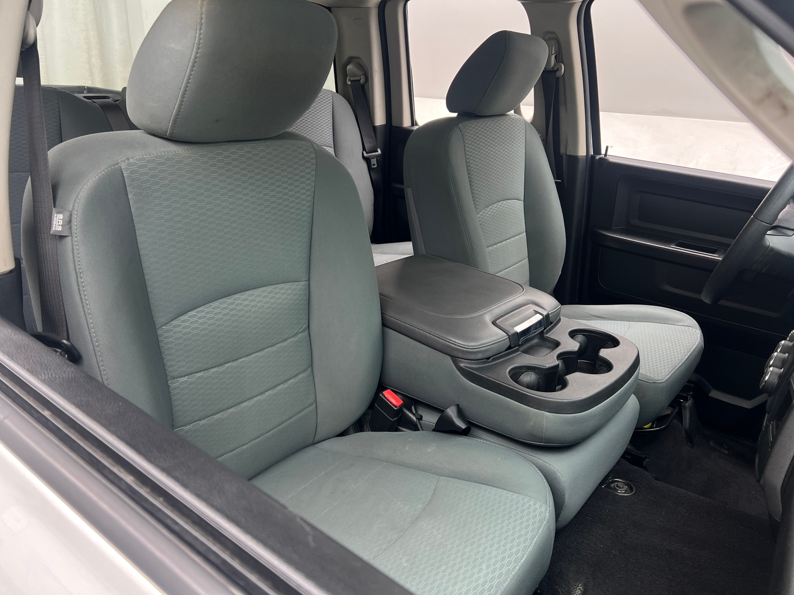 Thumbnail: 2019 RAM 1500 Classic - 2