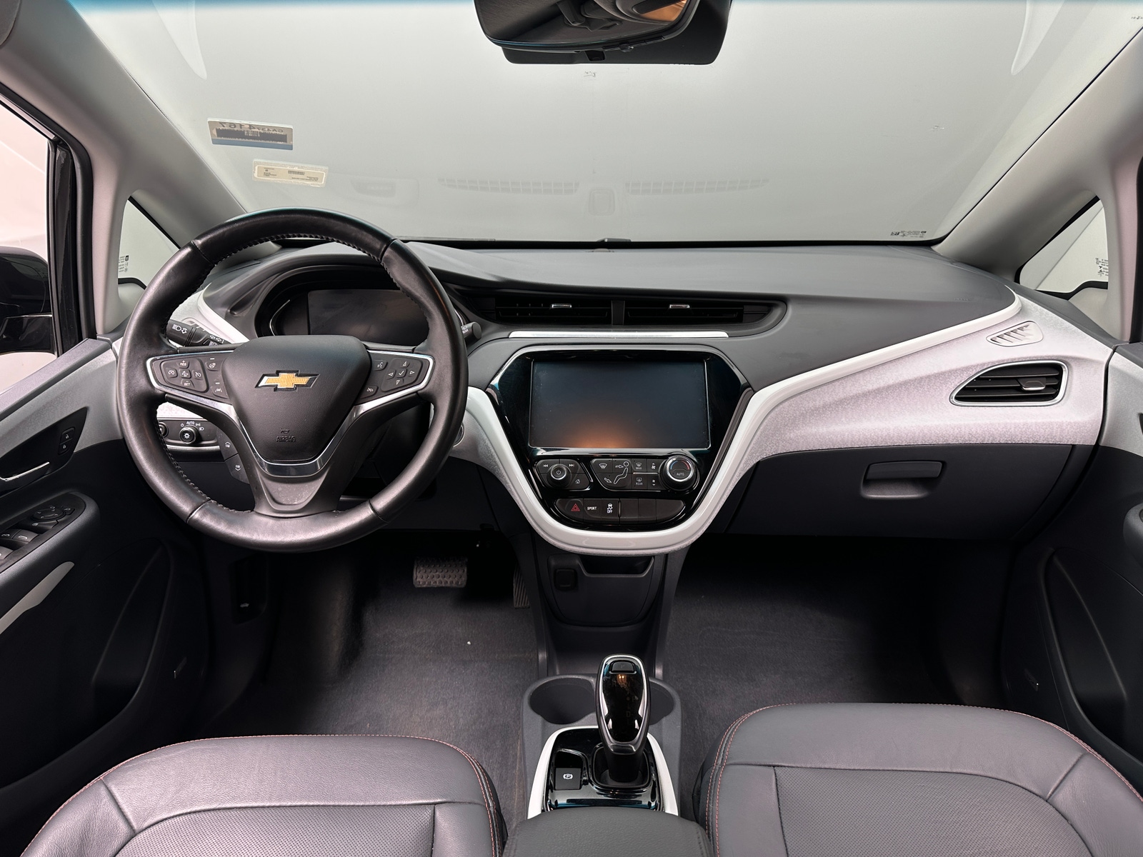 Thumbnail: 2021 Chevrolet Bolt EV - 2