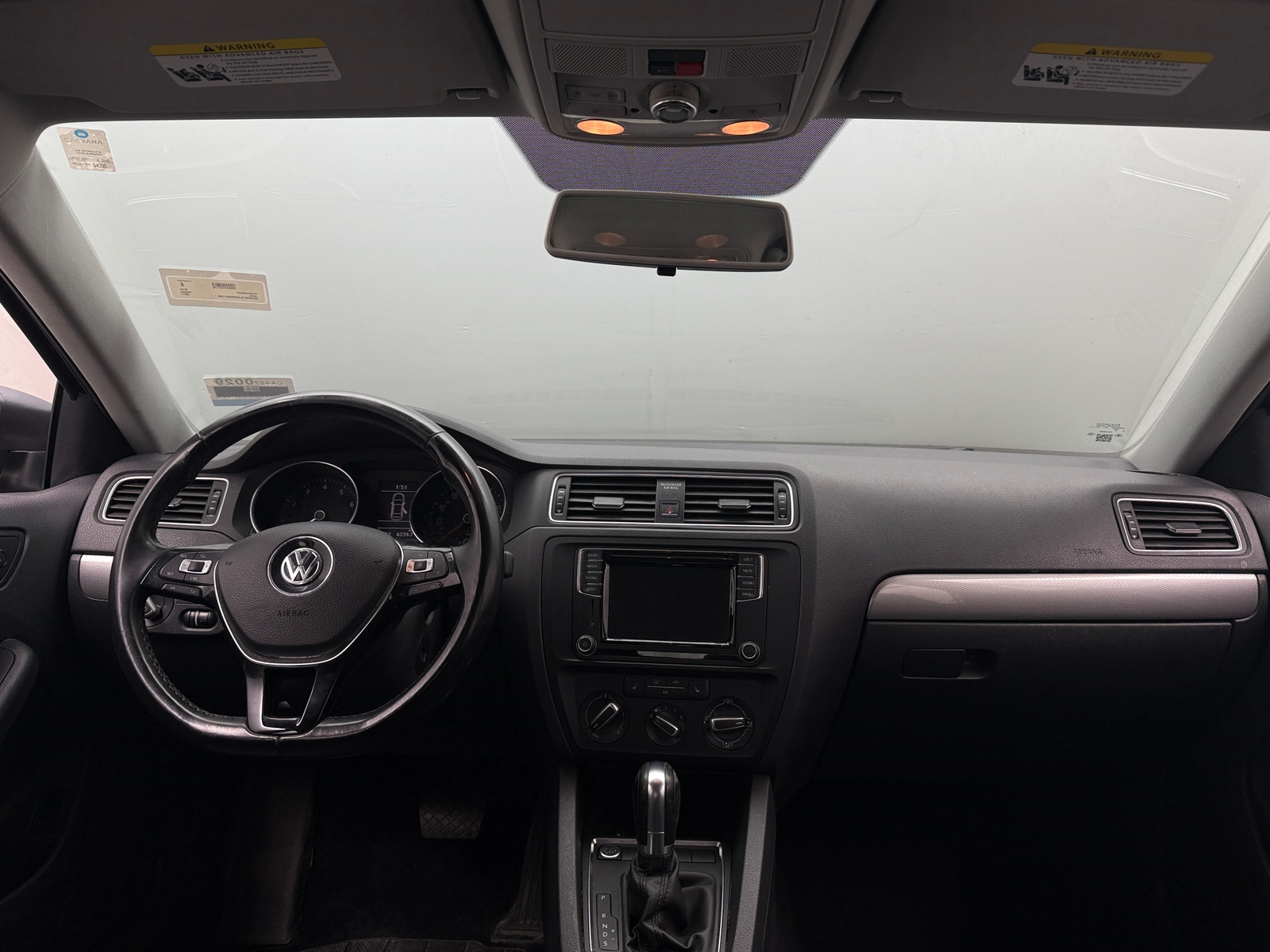 Thumbnail: 2017 Volkswagen Jetta - 2