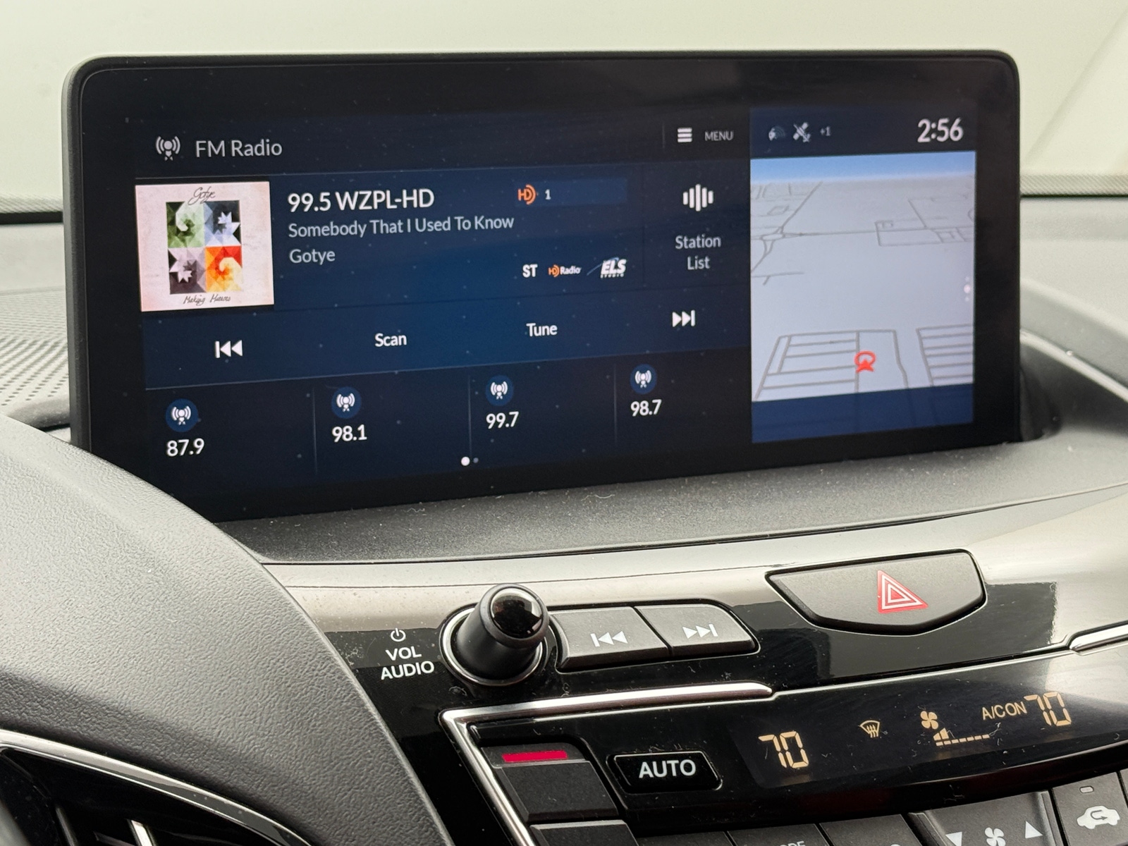 Thumbnail: 2021 Acura RDX - 3