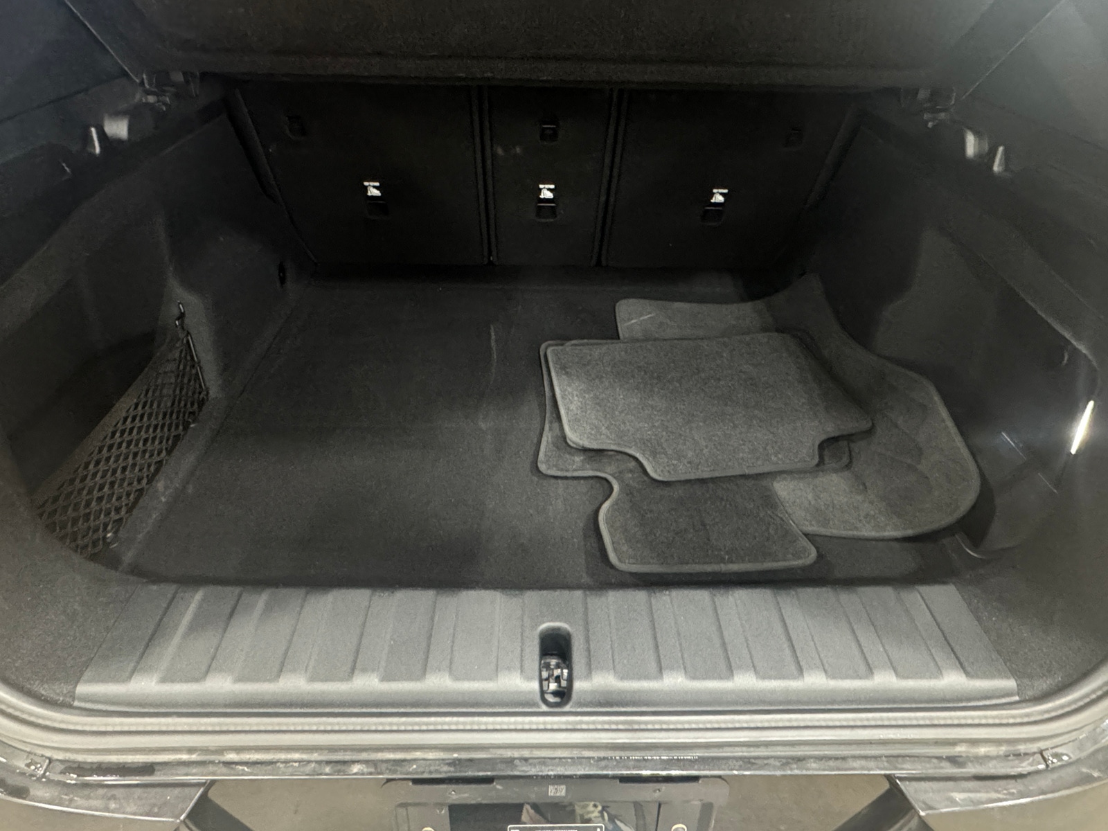 Thumbnail: 2025 BMW X2 - 6