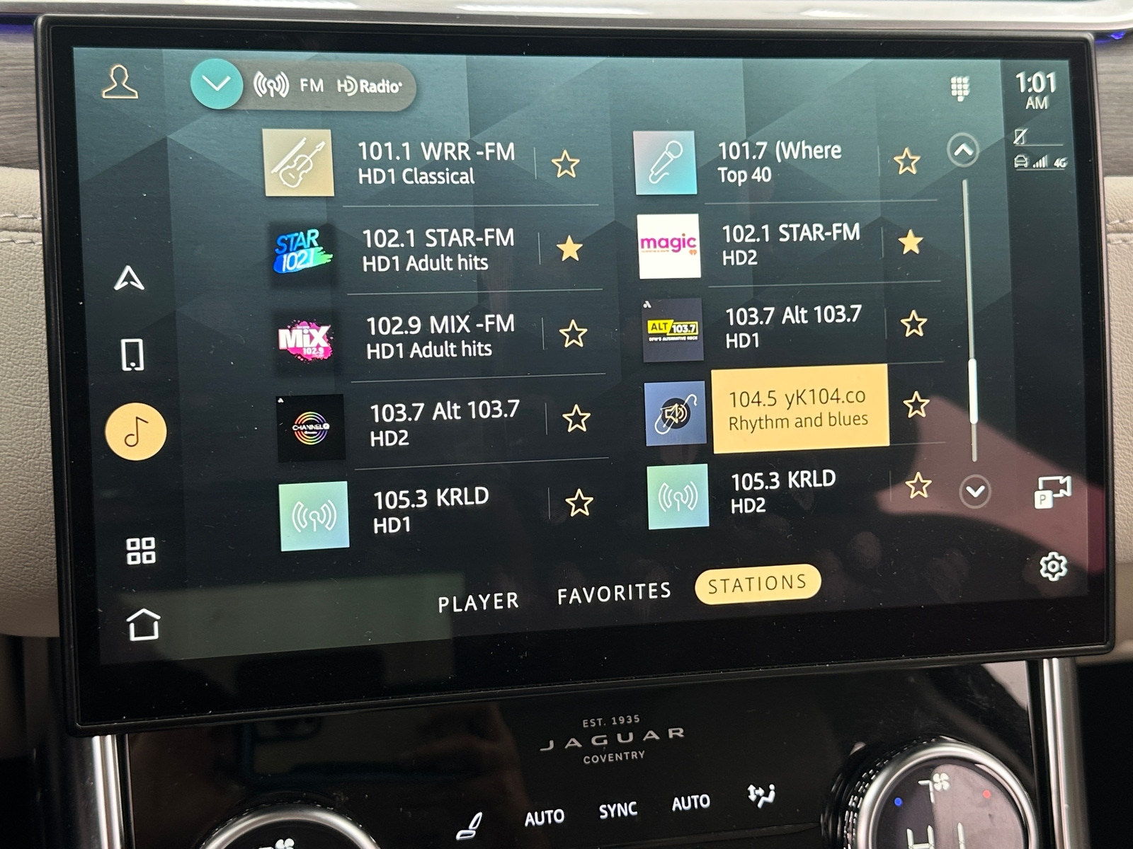 Thumbnail: 2022 Jaguar XF - 3