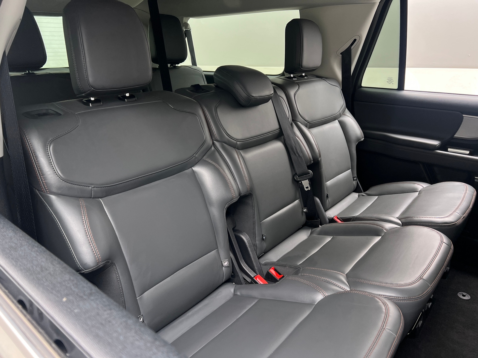 Thumbnail: 2025 Ford Expedition MAX - 5