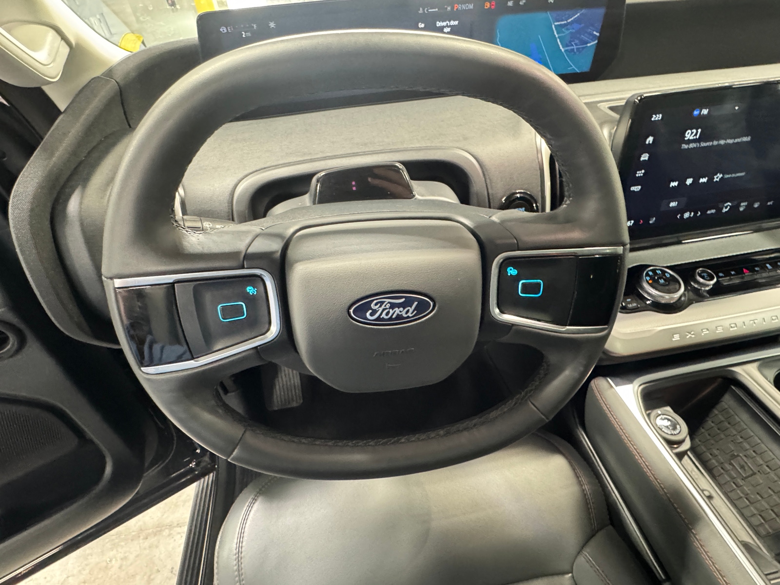 Thumbnail: 2025 Ford Expedition MAX - 4