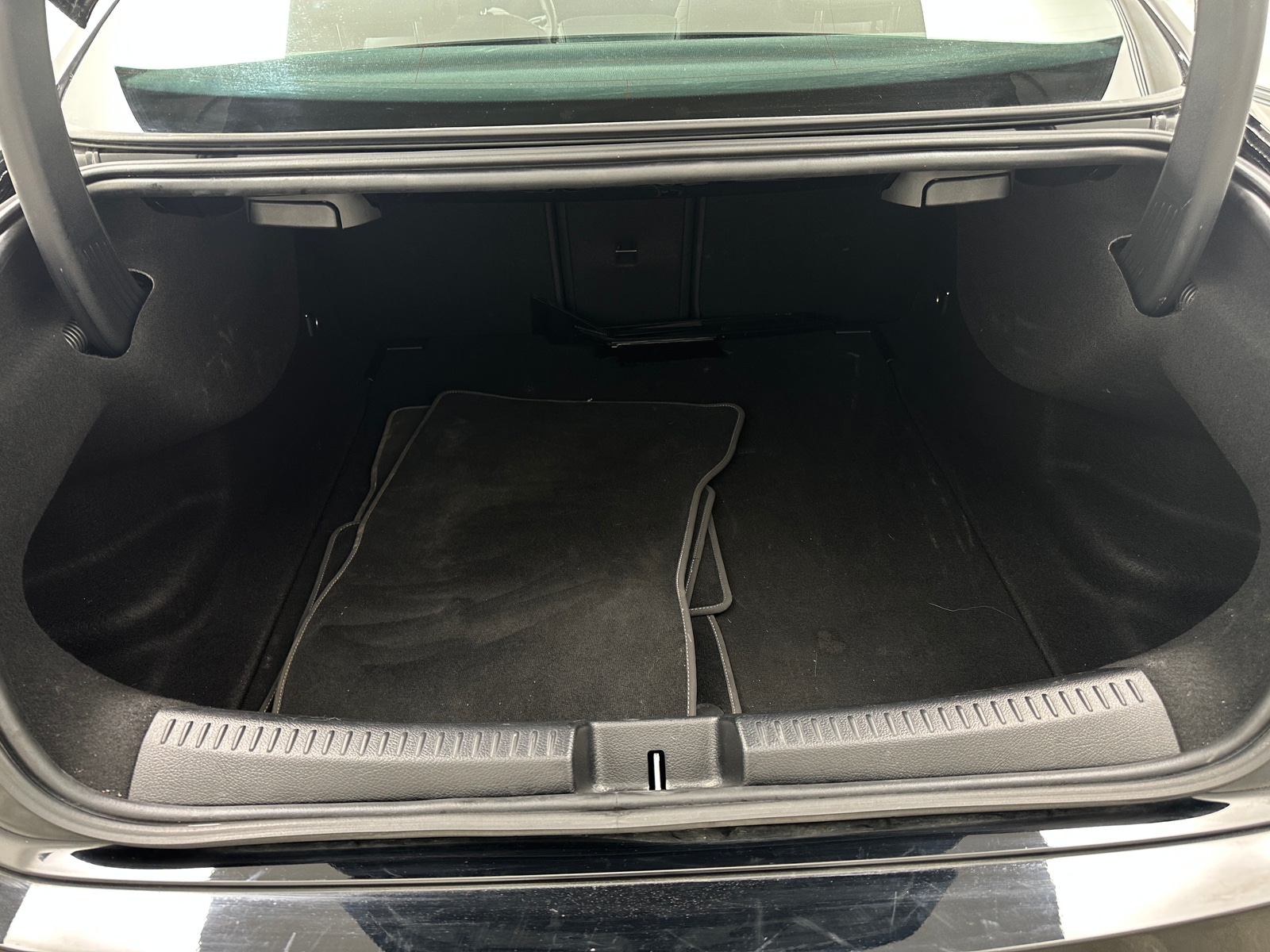 Thumbnail: 2025 Mercedes-Benz CLA - 6