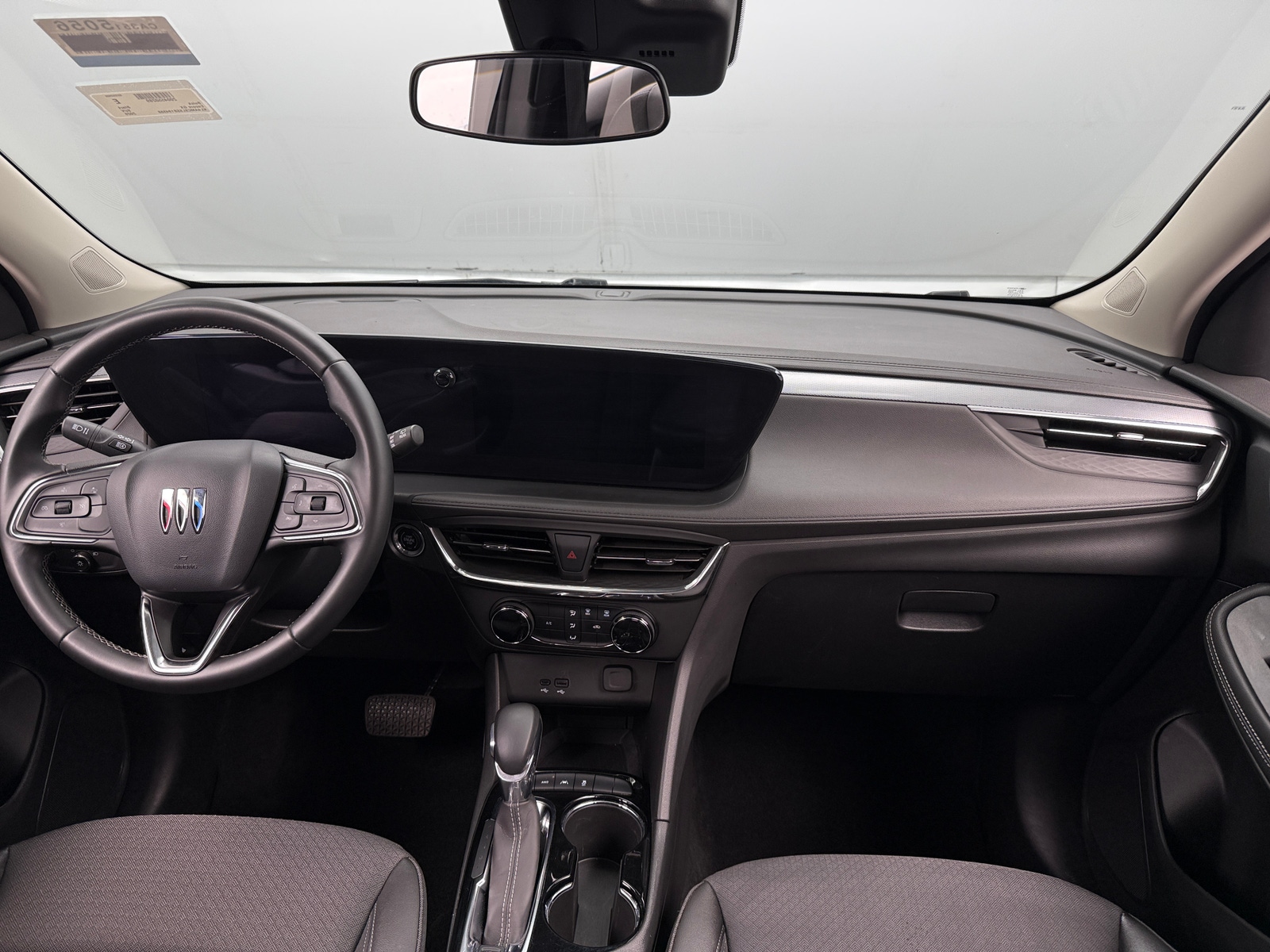 Thumbnail: 2025 Buick Encore GX - 3