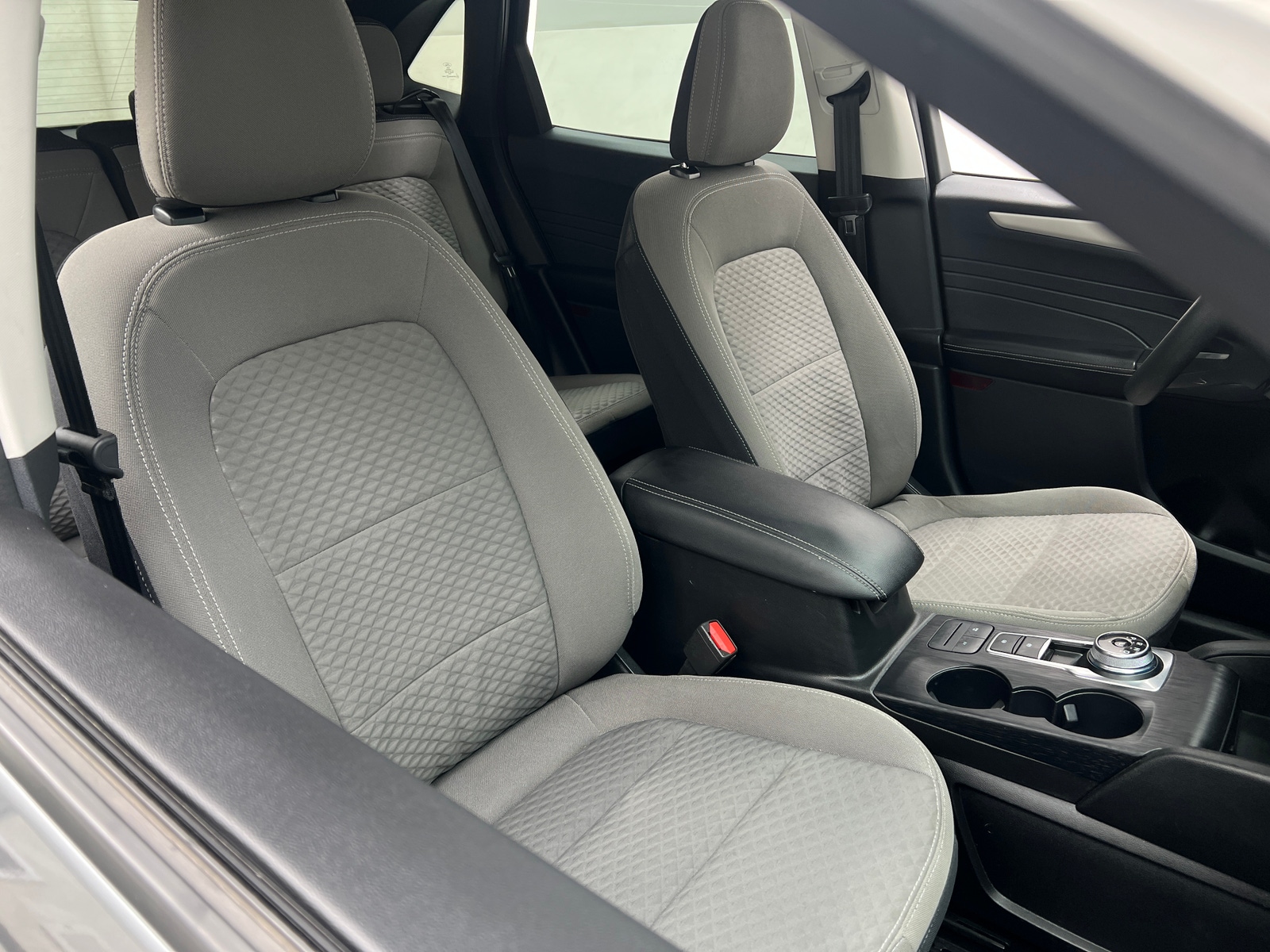 Thumbnail: 2022 Ford Escape - 2