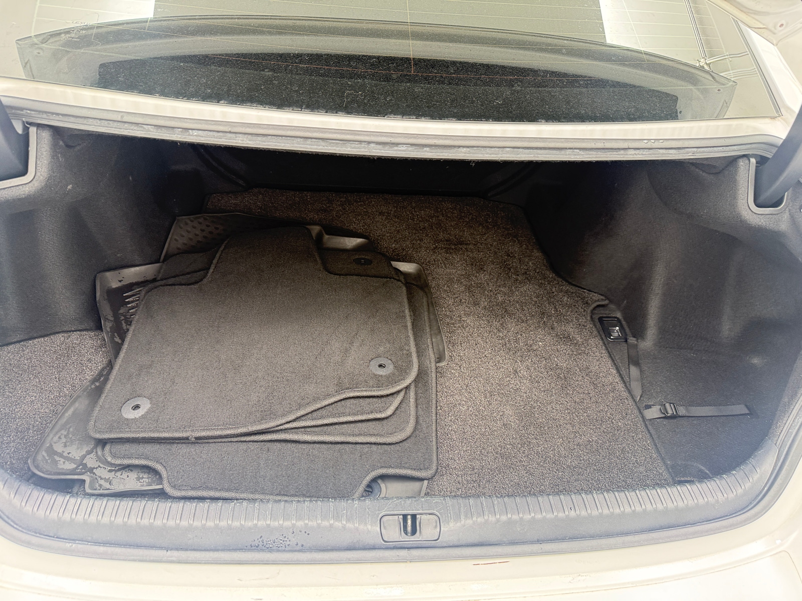 Thumbnail: 2017 Lexus RC - 4