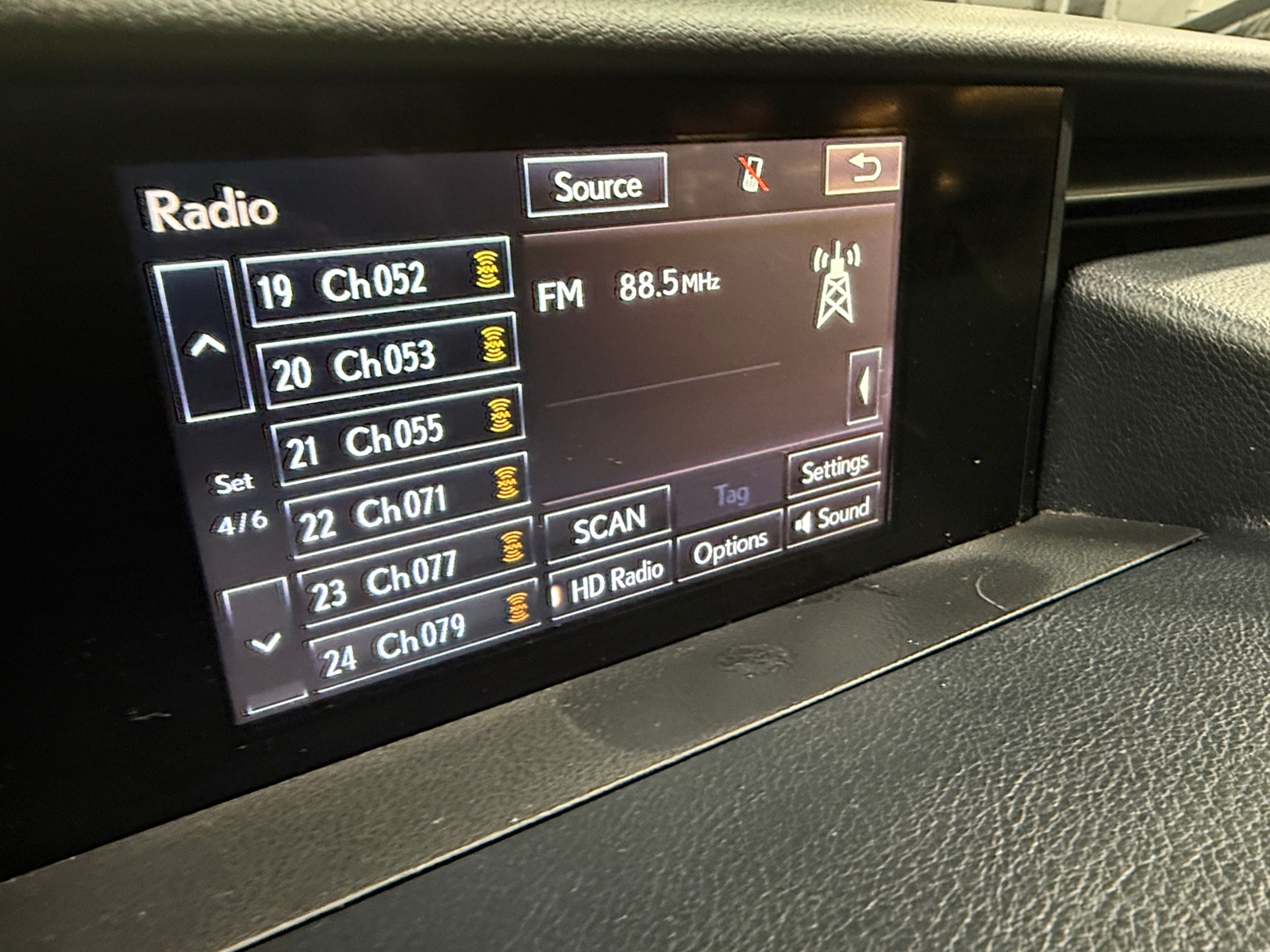 Thumbnail: 2017 Lexus RC - 2